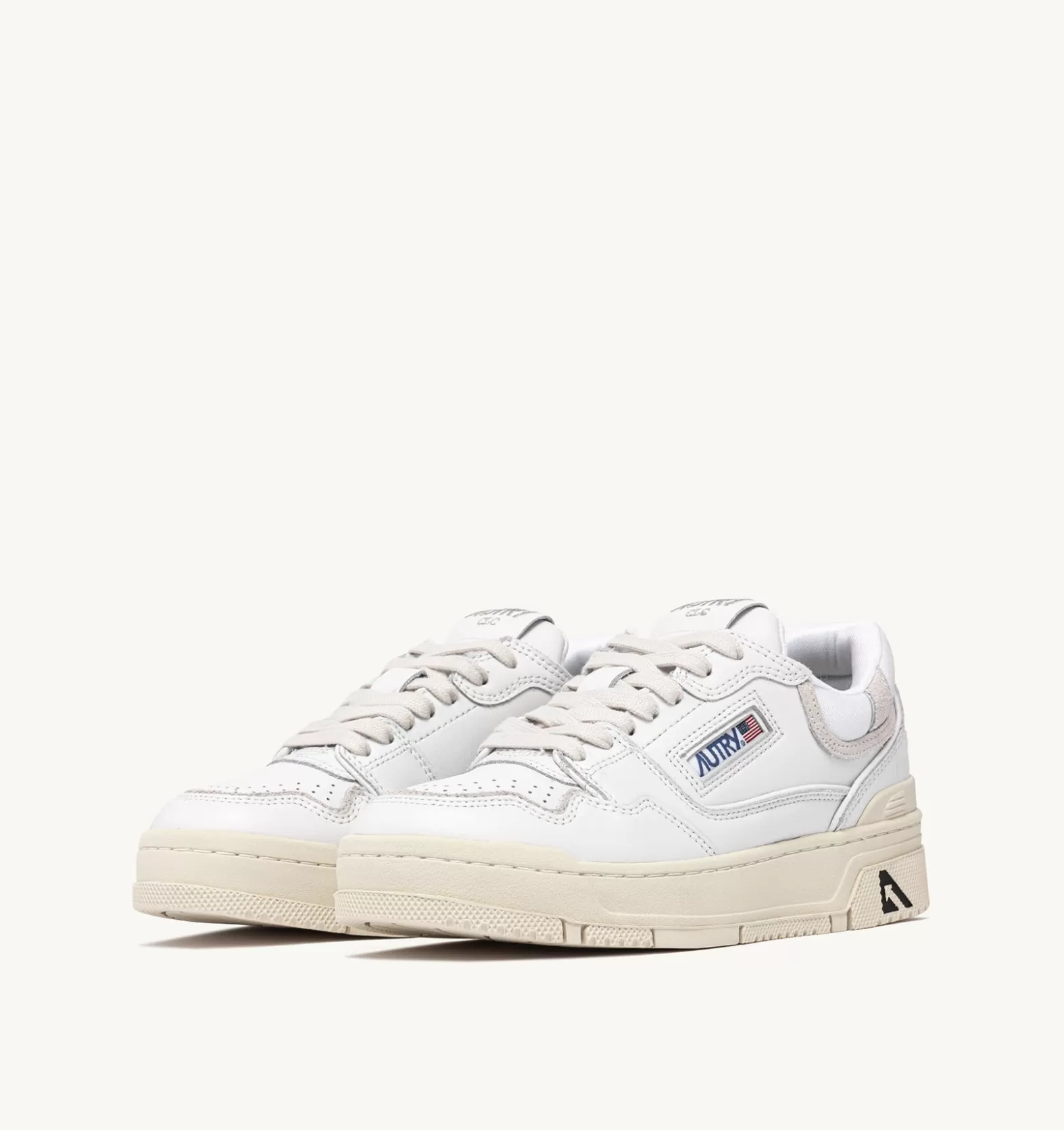 Clc^AUTRY Clc Sneakers In Leather Color White