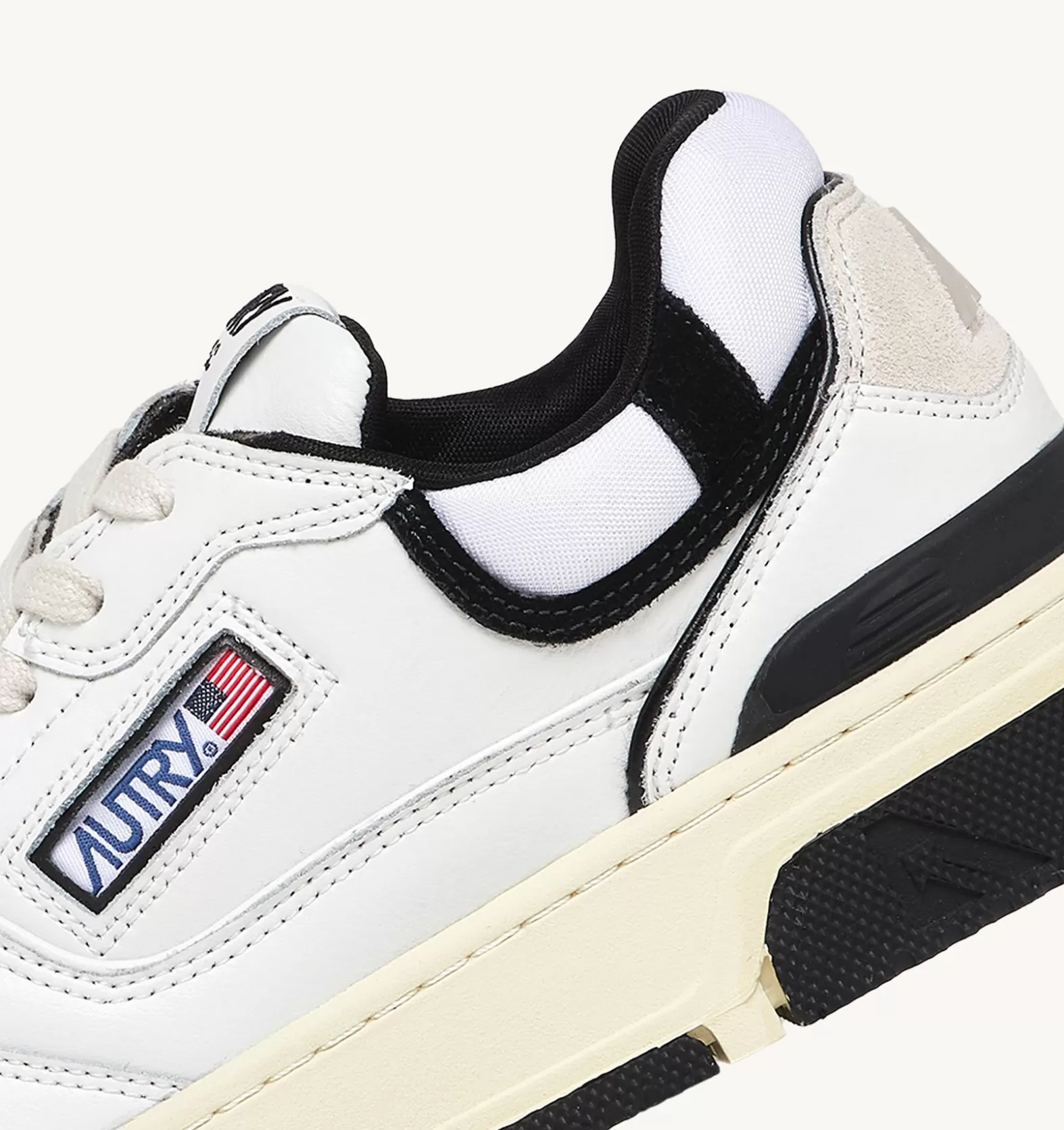 Clc^AUTRY Clc Sneakers In Leather Color White And Black
