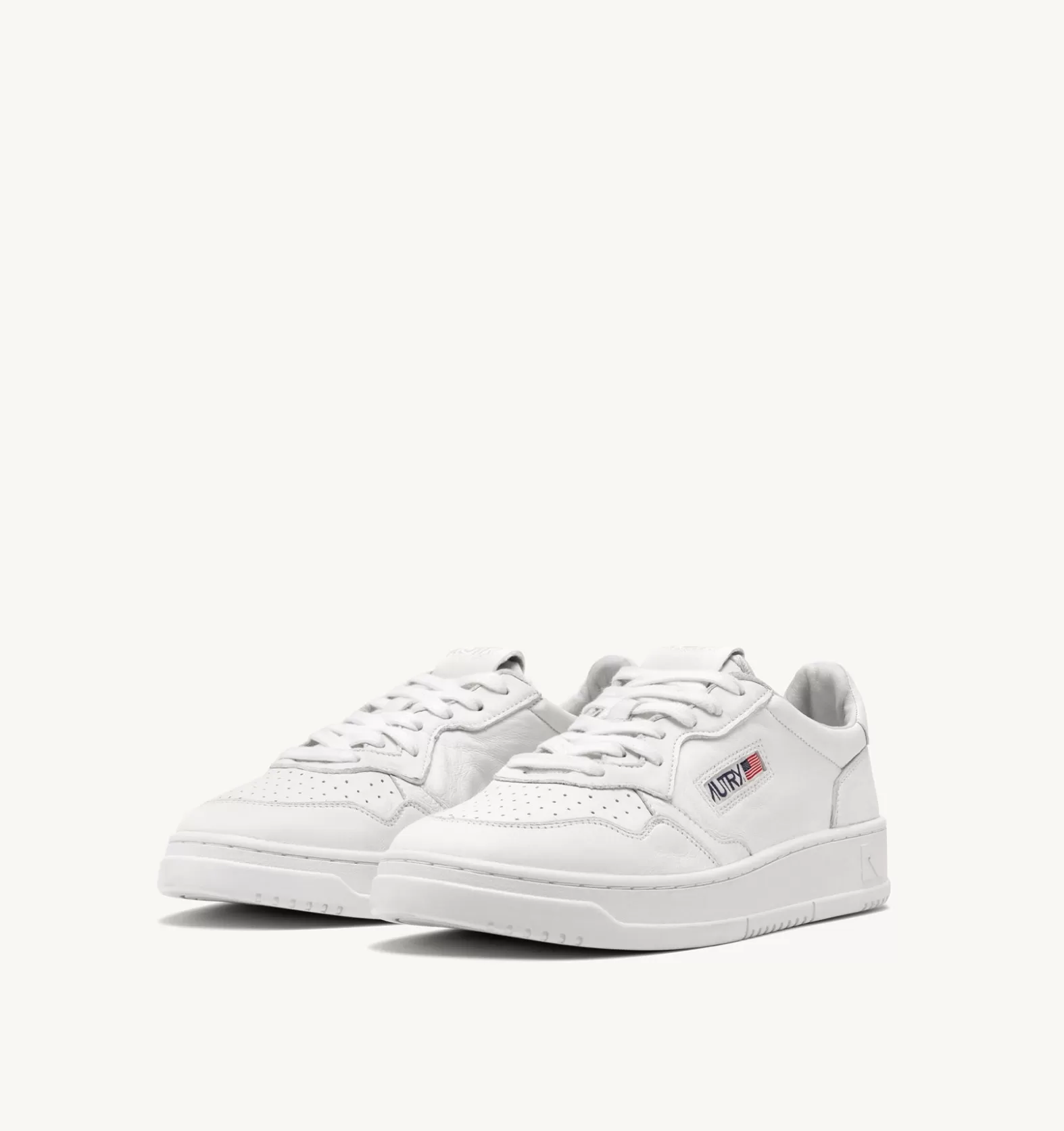 Medalist^AUTRY Medalist Low Sneaker In Optical White Goat Leather