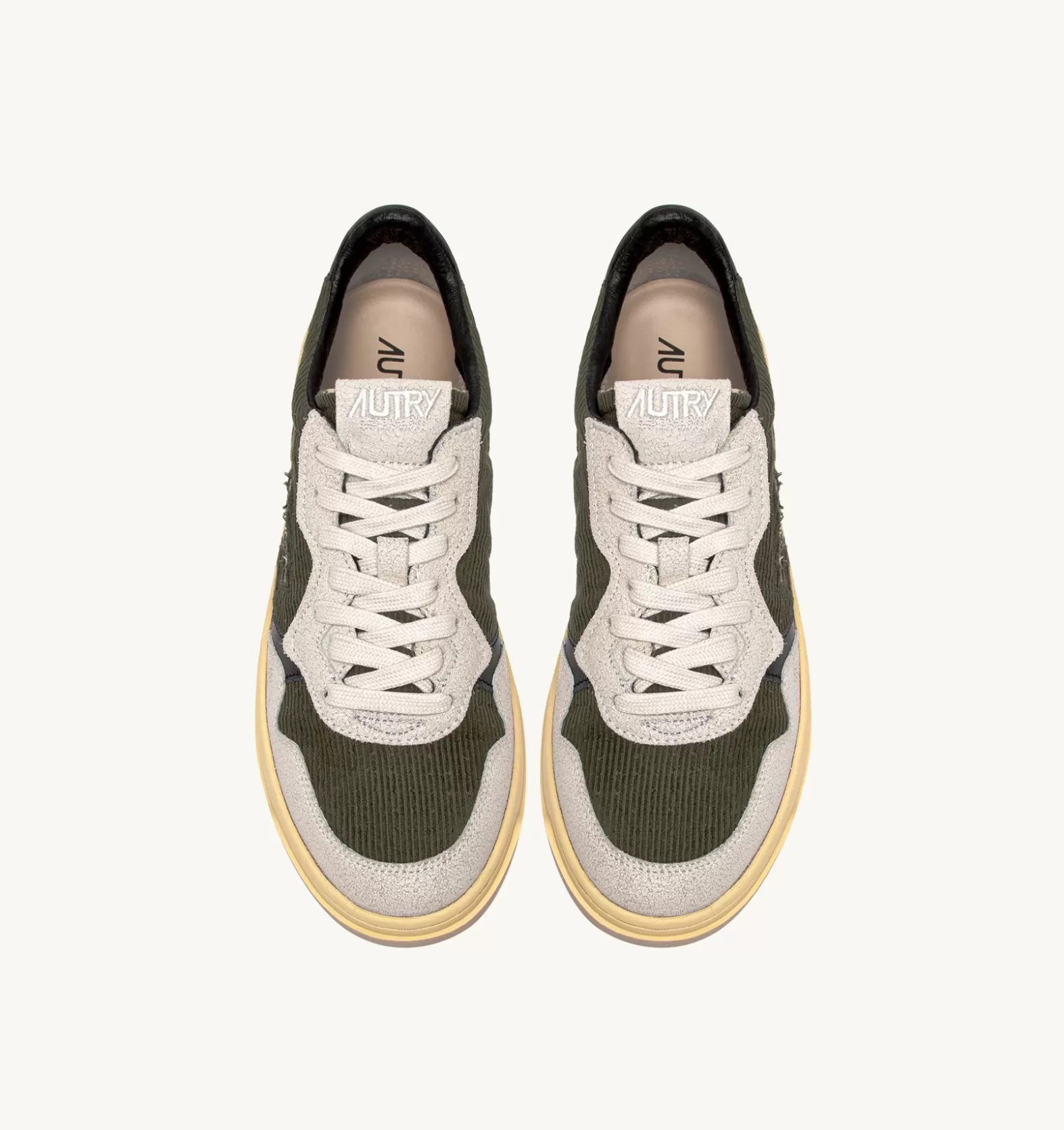 Medalist^AUTRY Medalist Low Sneakers In Green Ribbed Velvet And White Leather