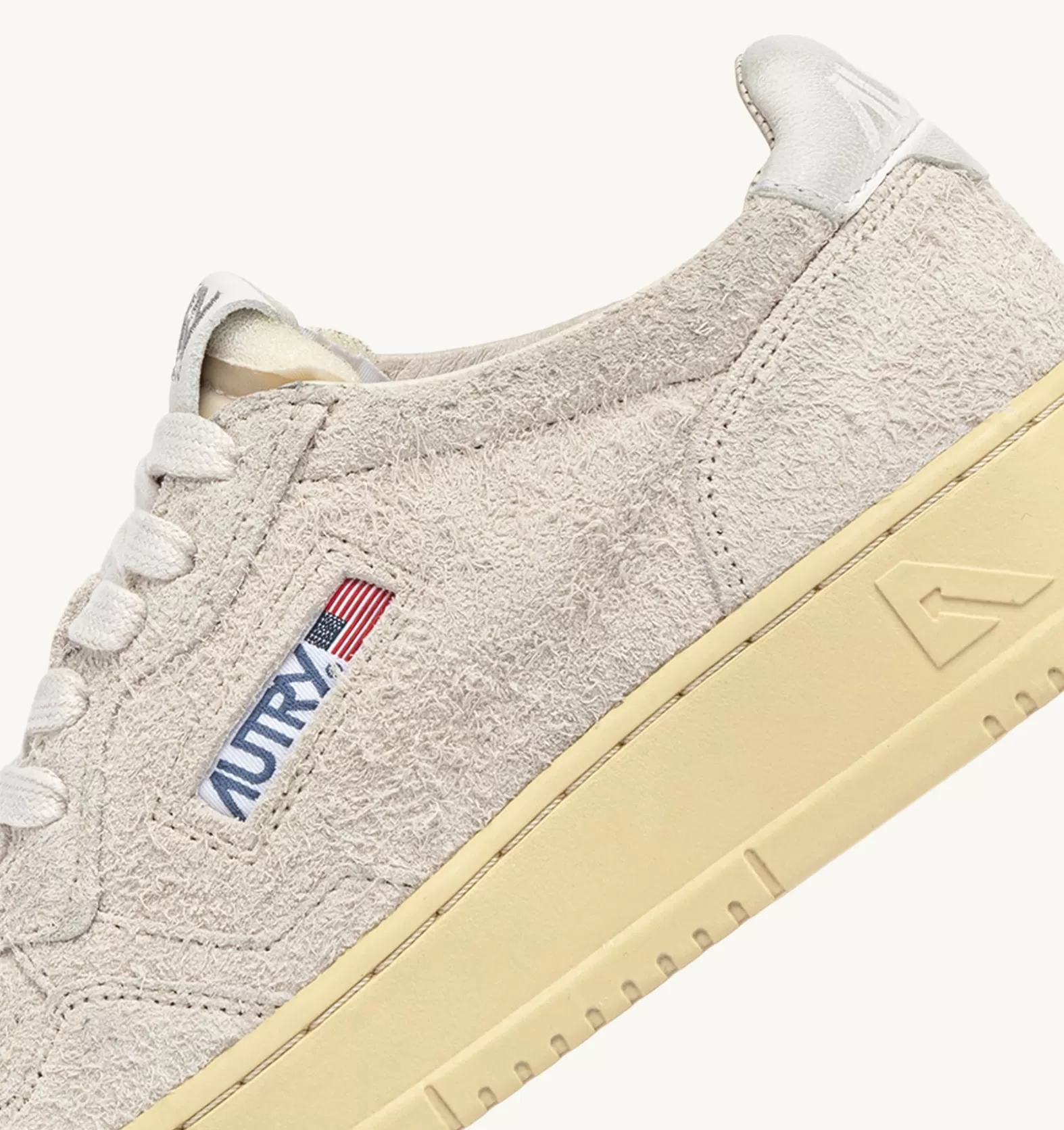 Medalist^AUTRY Medalist Low Sneakers In Hair-Effect Suede Sand Brown