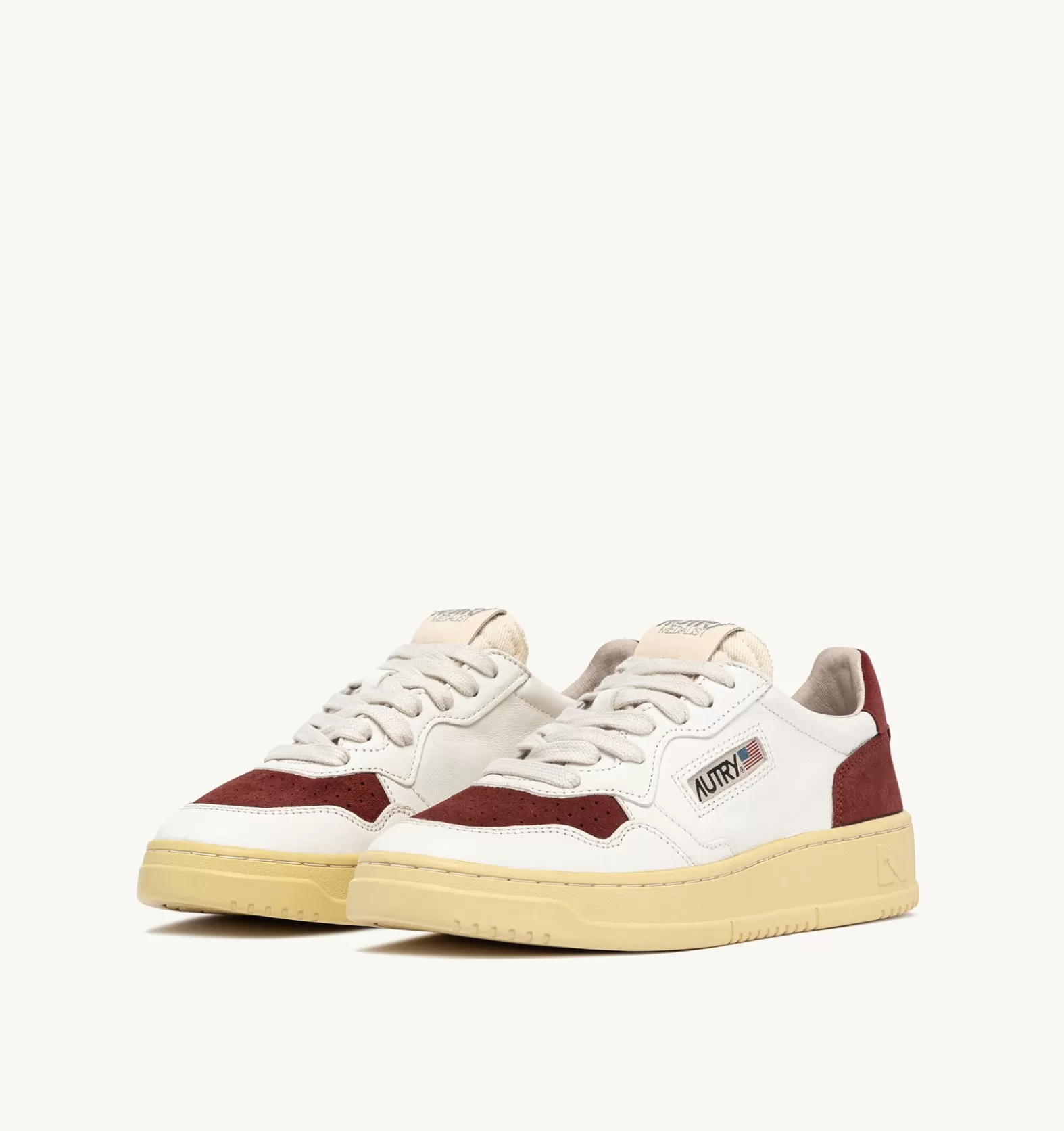 Medalist^AUTRY Medalist Low Sneakers In Leather And Suede White And Bordeaux