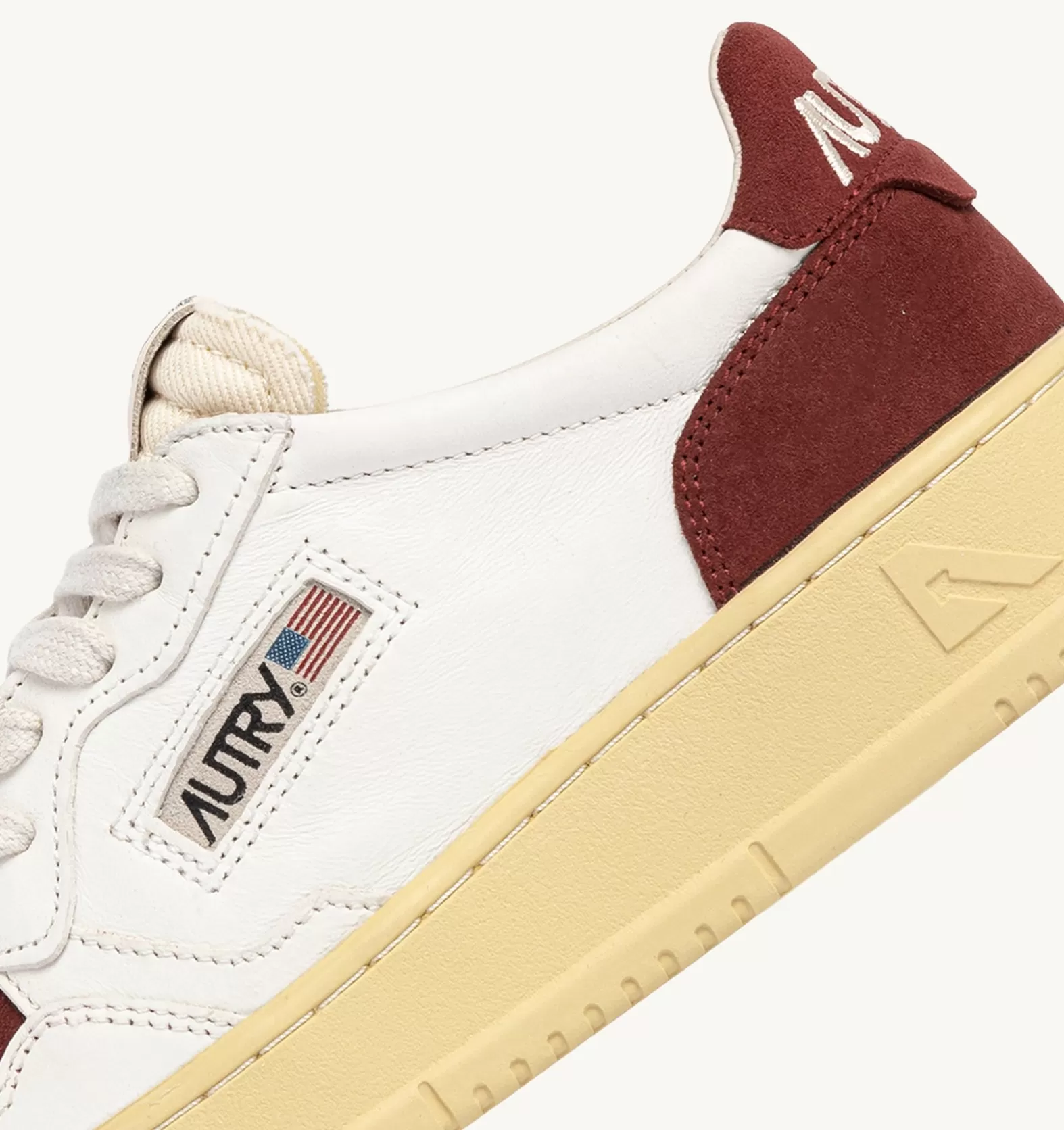 Medalist^AUTRY Medalist Low Sneakers In Leather And Suede White And Bordeaux