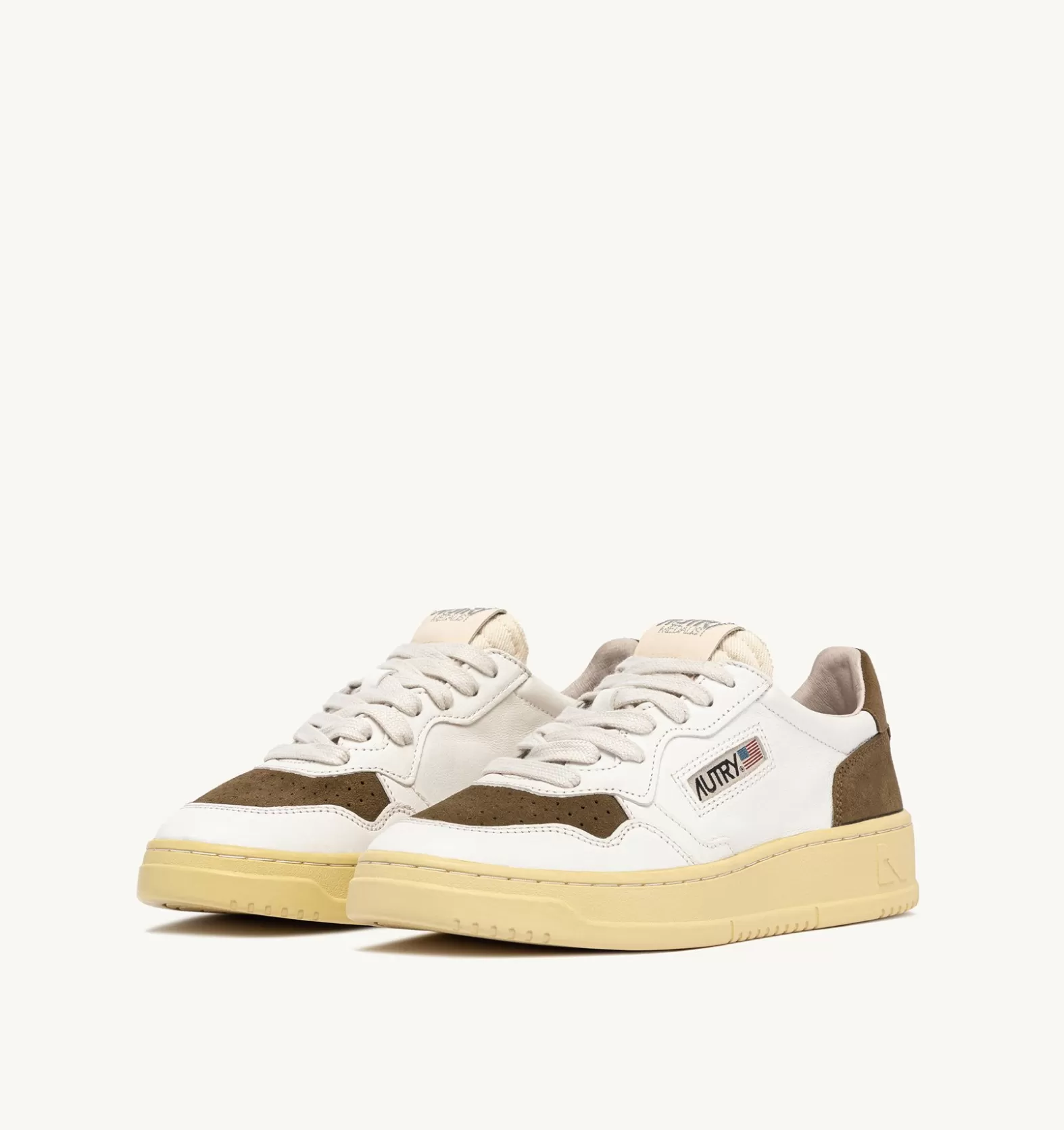 Medalist^AUTRY Medalist Low Sneakers In Leather And Suede White And Brown