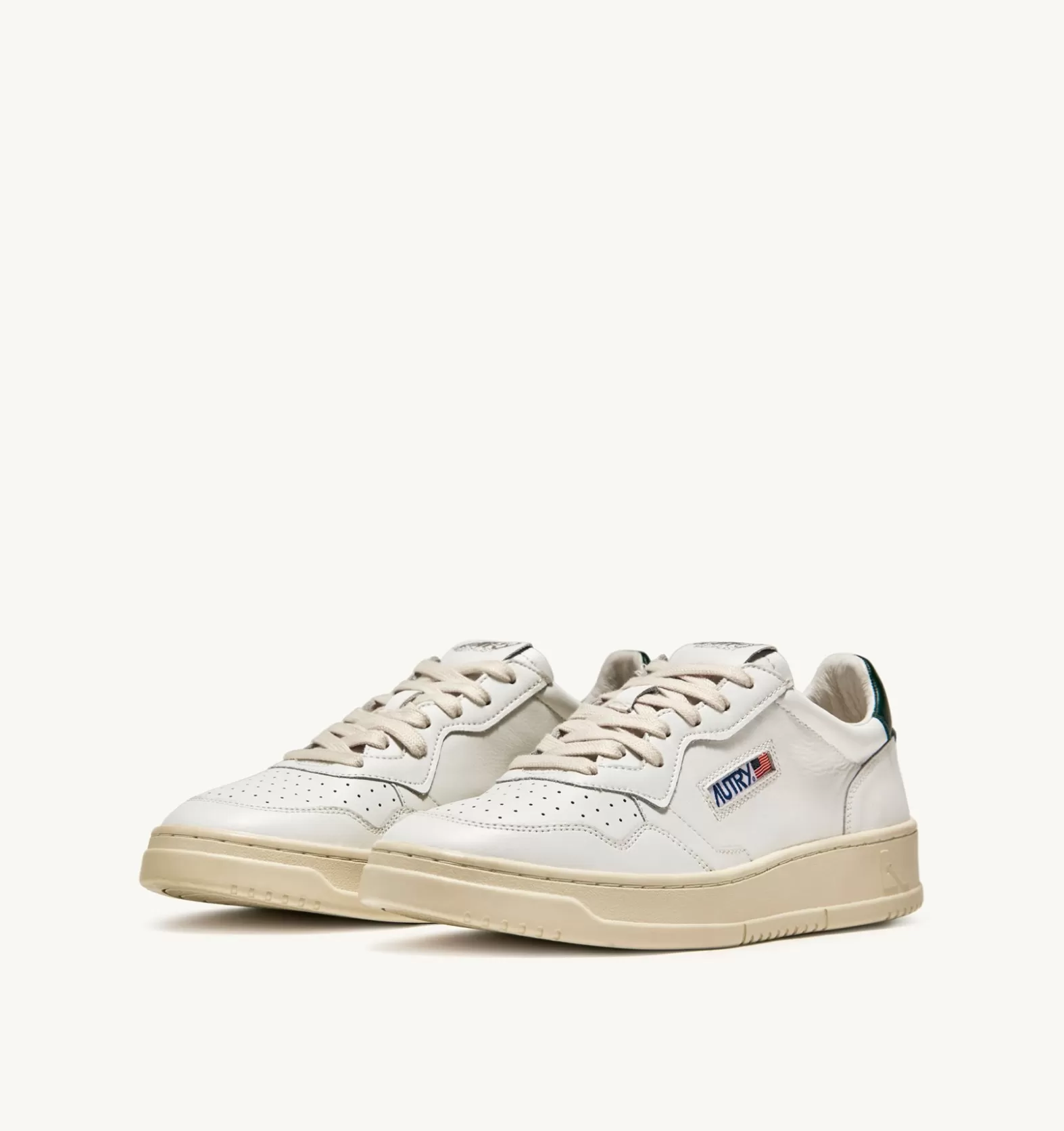 Medalist^AUTRY Medalist Low Sneakers In Leather Color White And Mountain