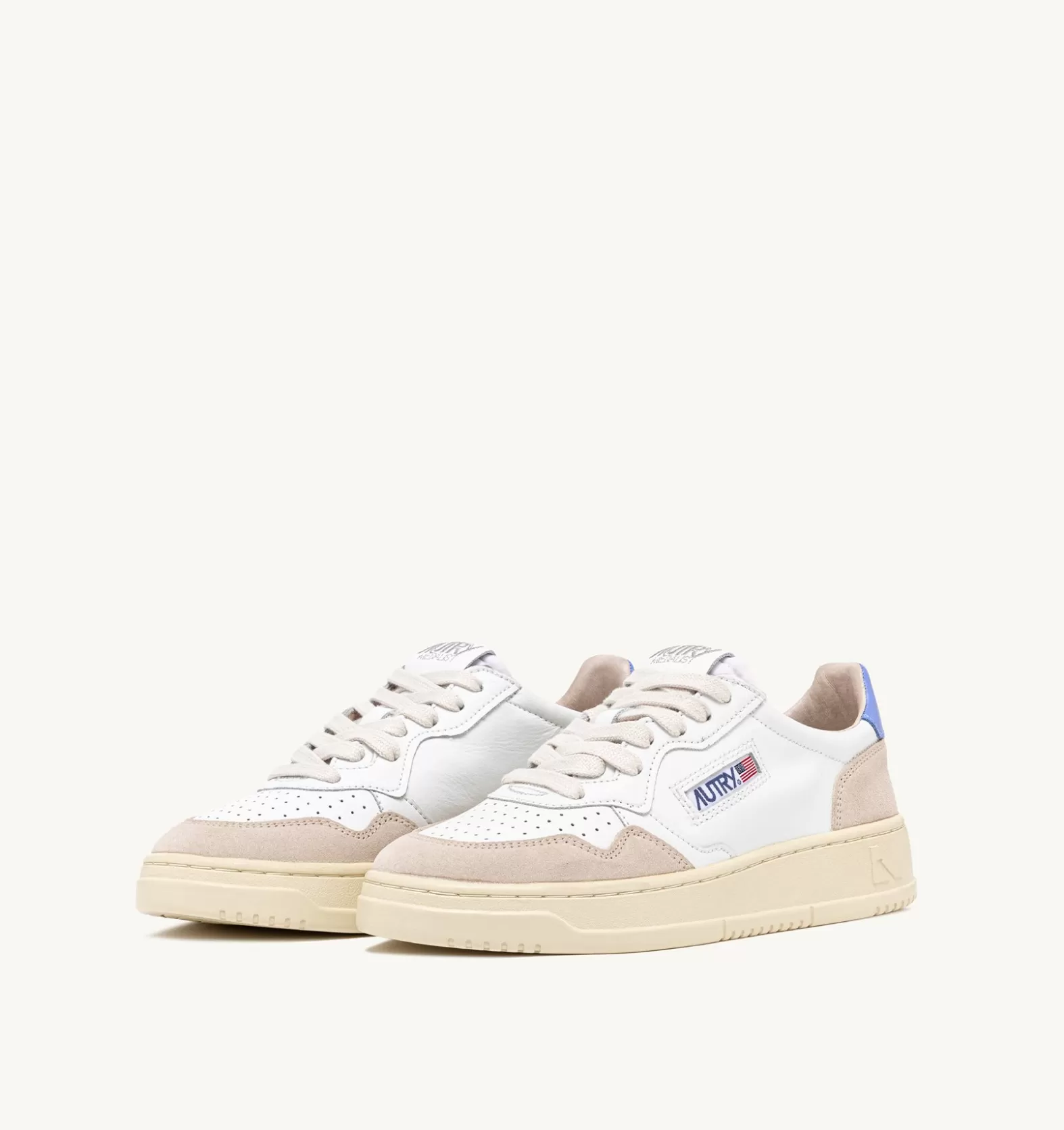 Medalist^AUTRY Medalist Low Sneakers In Leather White And Azure And Suede Beige