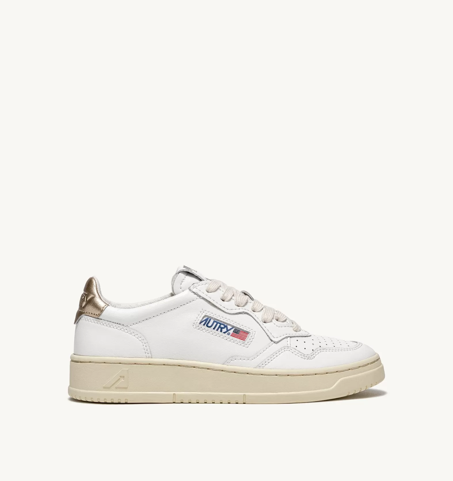 Medalist^AUTRY Medalist Low Sneakers In Leather White And Gold