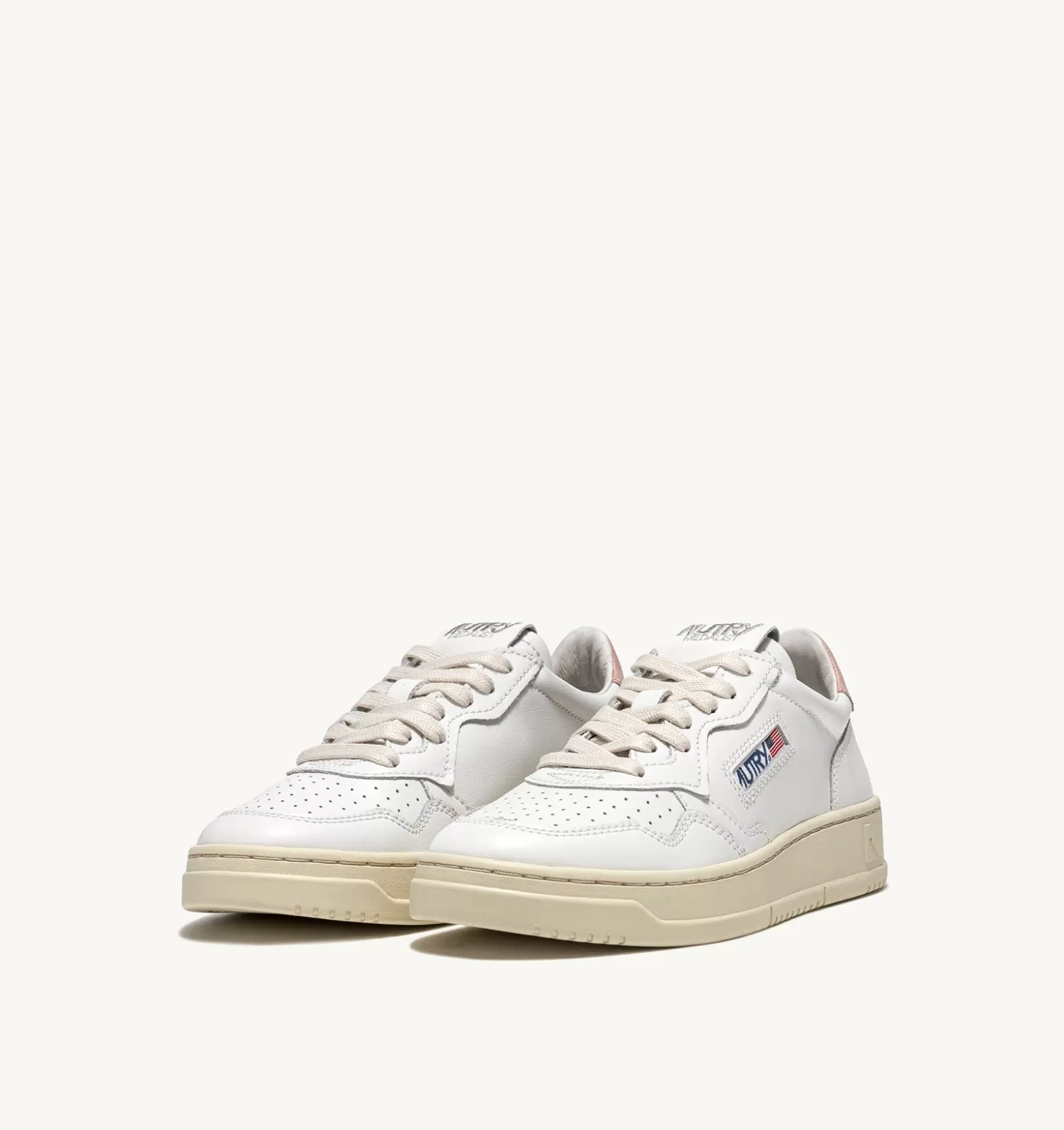 Medalist^AUTRY Medalist Low Sneakers In Leather White And Pink