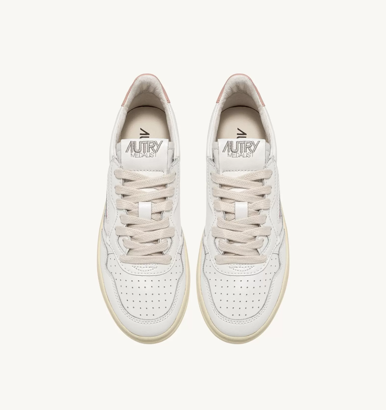 Medalist^AUTRY Medalist Low Sneakers In Leather White And Pink
