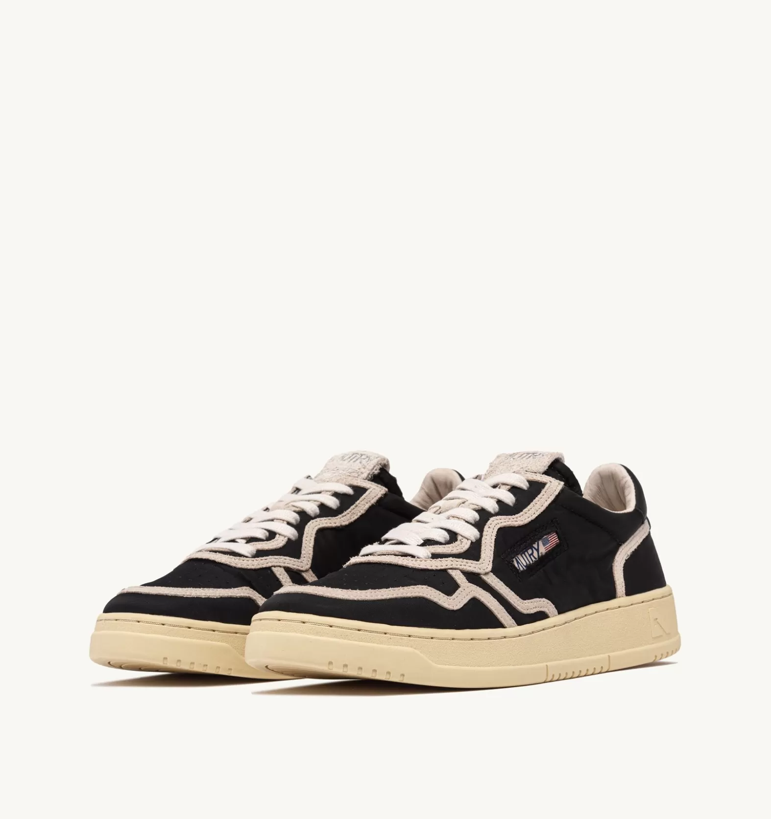 Medalist^AUTRY Medalist Low Sneakers In Nylon Color Black And Suede Beige