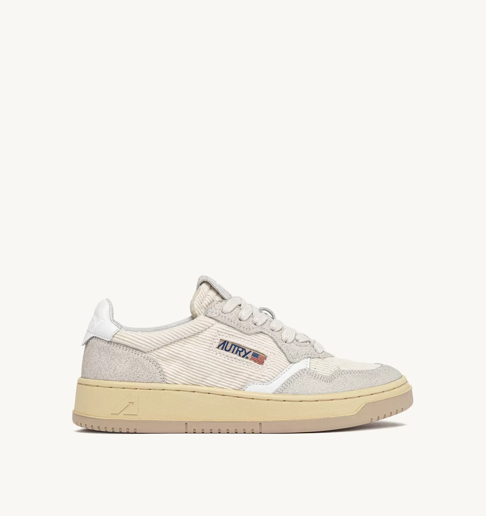 Medalist^AUTRY Medalist Low Sneakers In Ribbed Velvet And Suede Color Ivory White