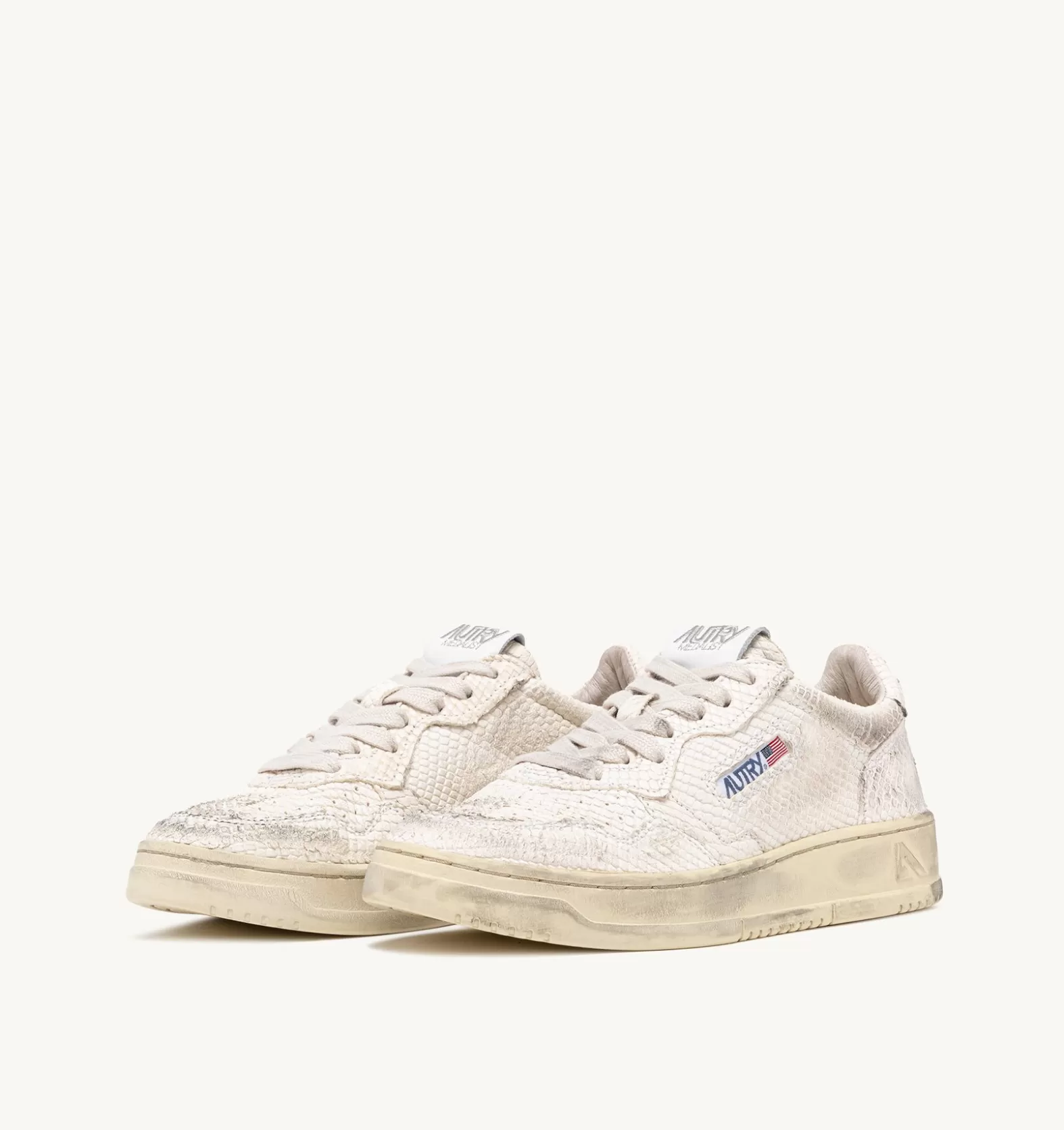 Medalist^AUTRY Medalist Low Sneakers In Snake-Effect Leather Color White
