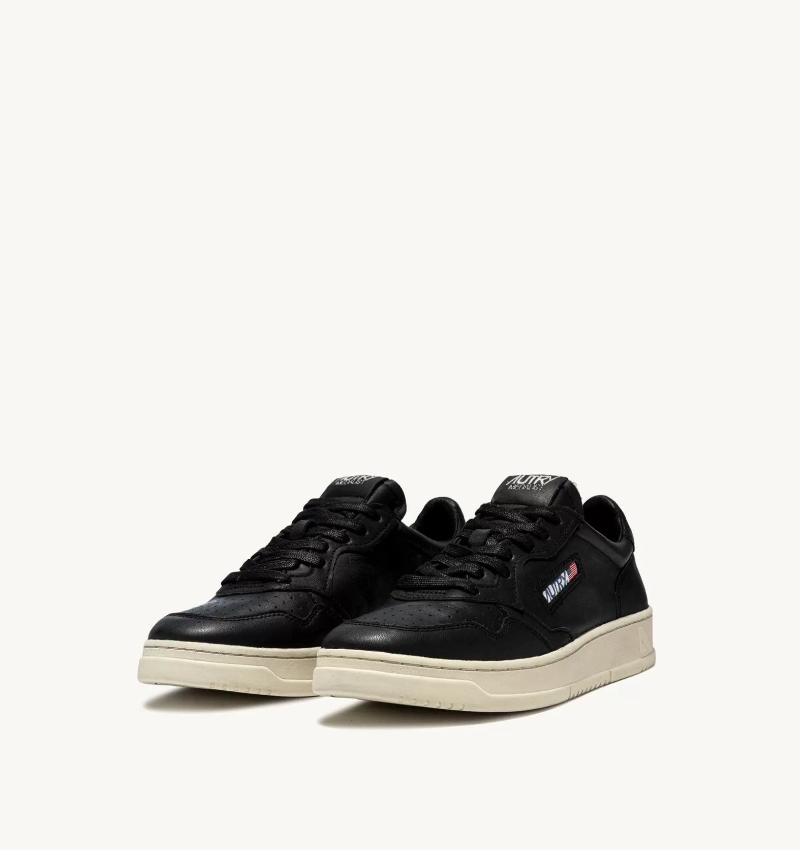 Medalist^AUTRY Medalist Low Sneakers In Soft Goatskin Color Black
