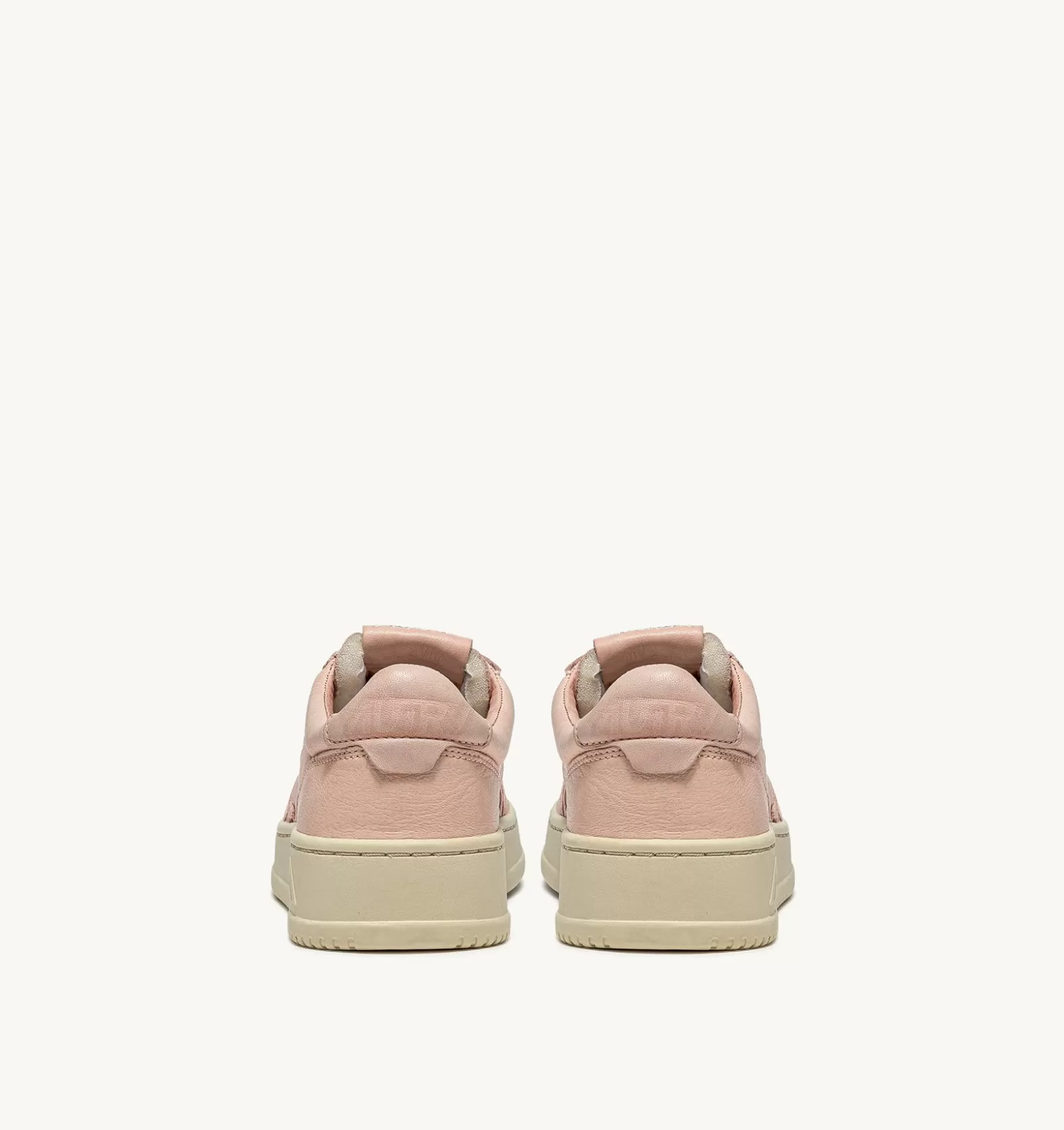 Medalist^AUTRY Medalist Low Sneakers In Soft Goatskin Color Peach