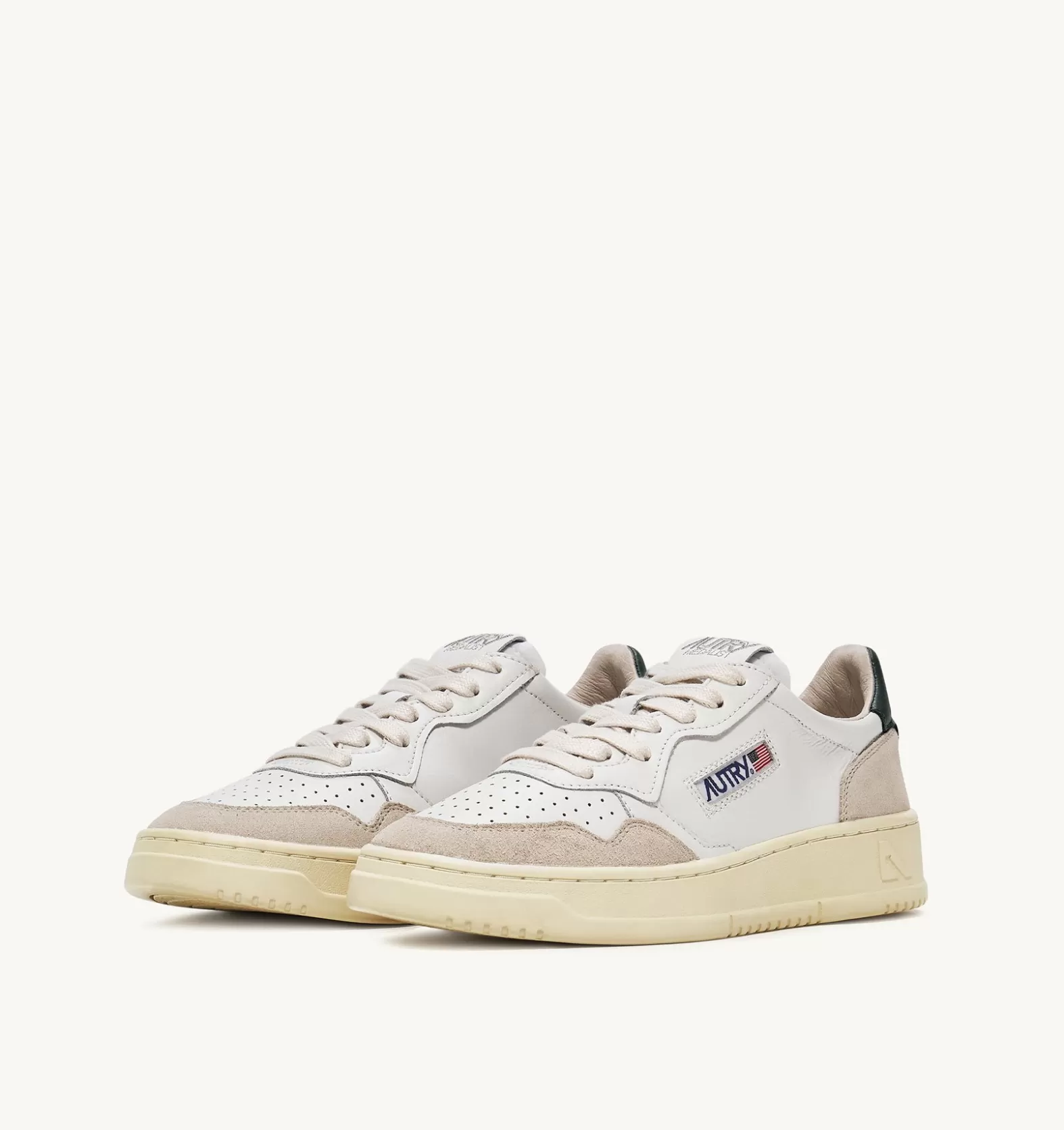 Medalist^AUTRY Medalist Low Sneakers In Suede And Leather Color White And Mount