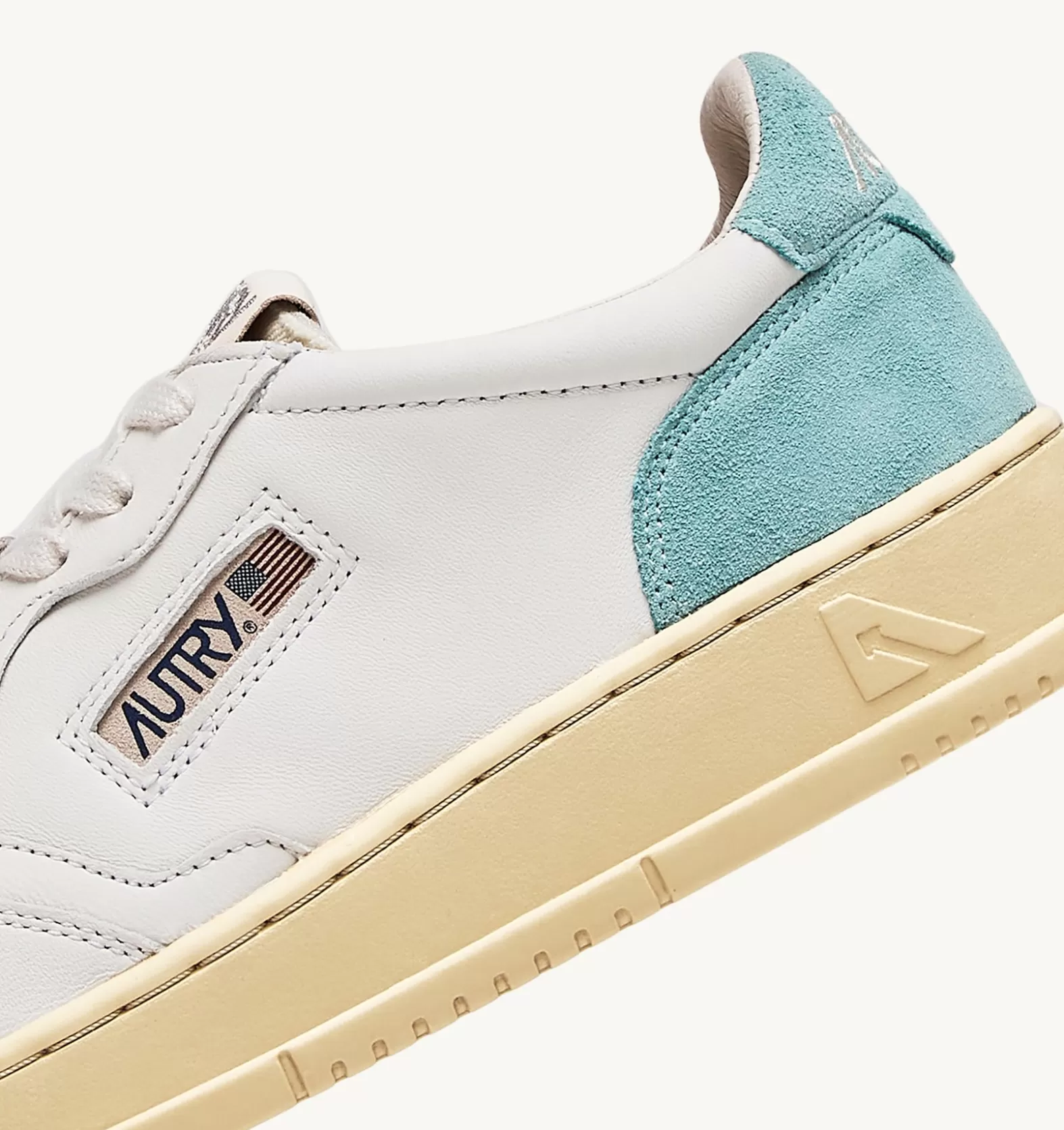 Medalist^AUTRY Medalist Low Sneakers In Suede And Leather Color White And Turquoise