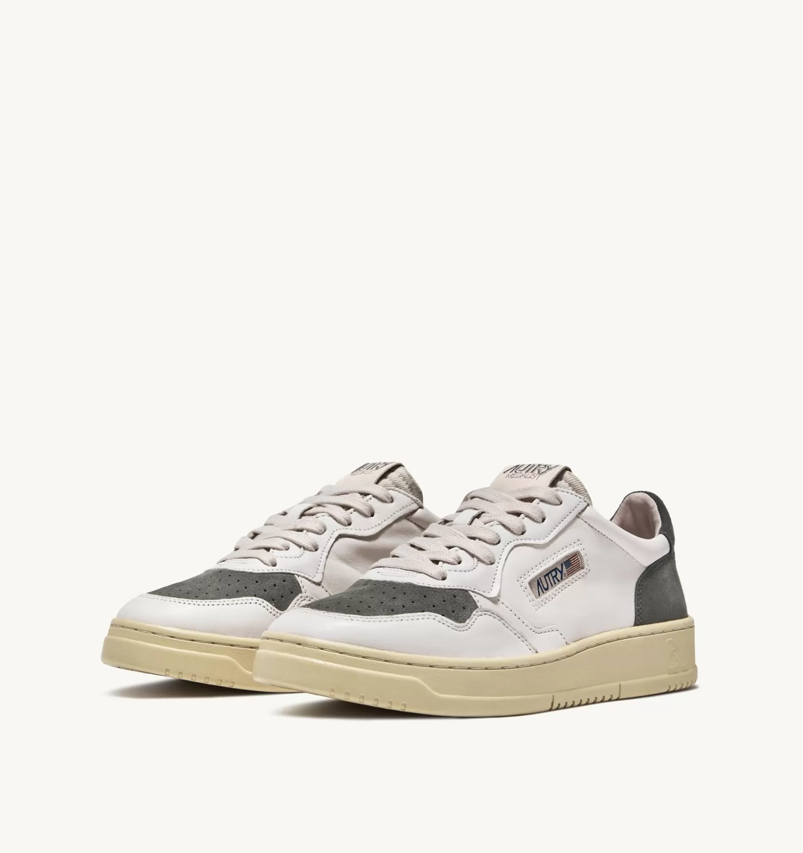 Medalist^AUTRY Medalist Low Sneakers In Suede And Leather White And Military