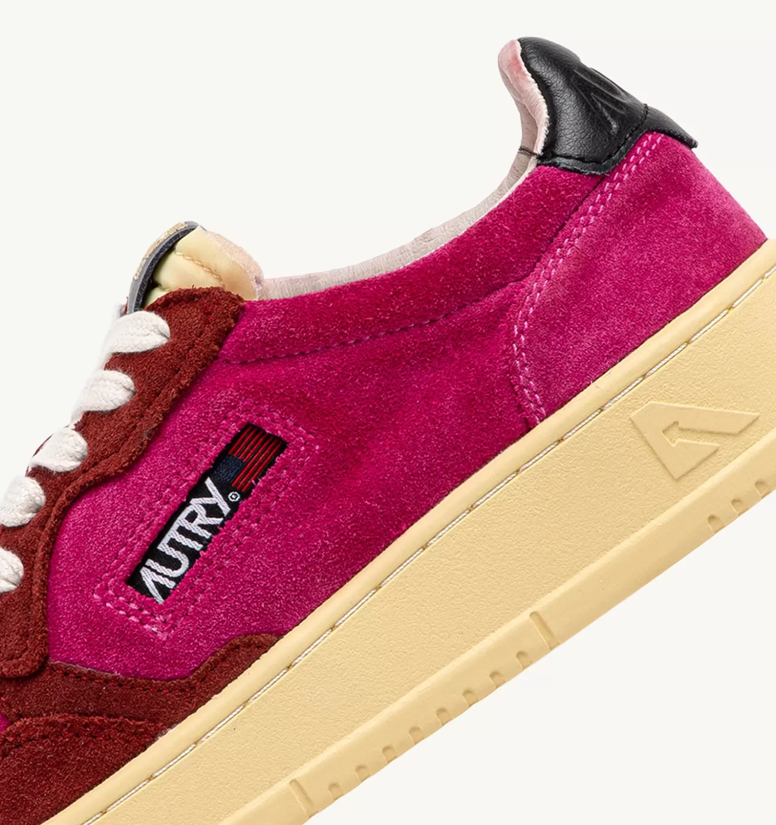 Medalist^AUTRY Medalist Low Sneakers In Suede Fuchsia And Bordeaux