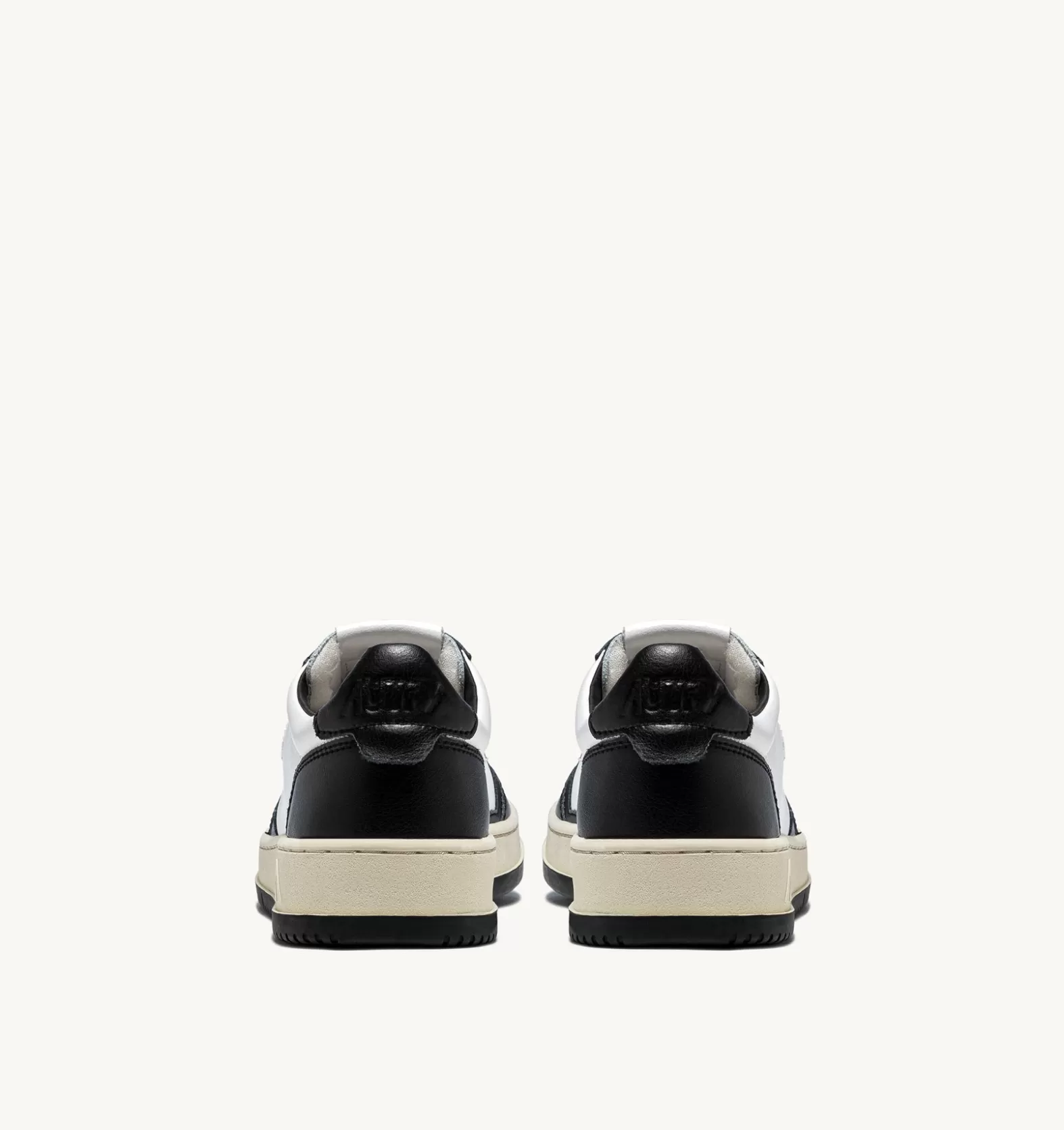 Medalist^AUTRY Medalist Low Sneakers In Two-Tone Leather Color White And Black