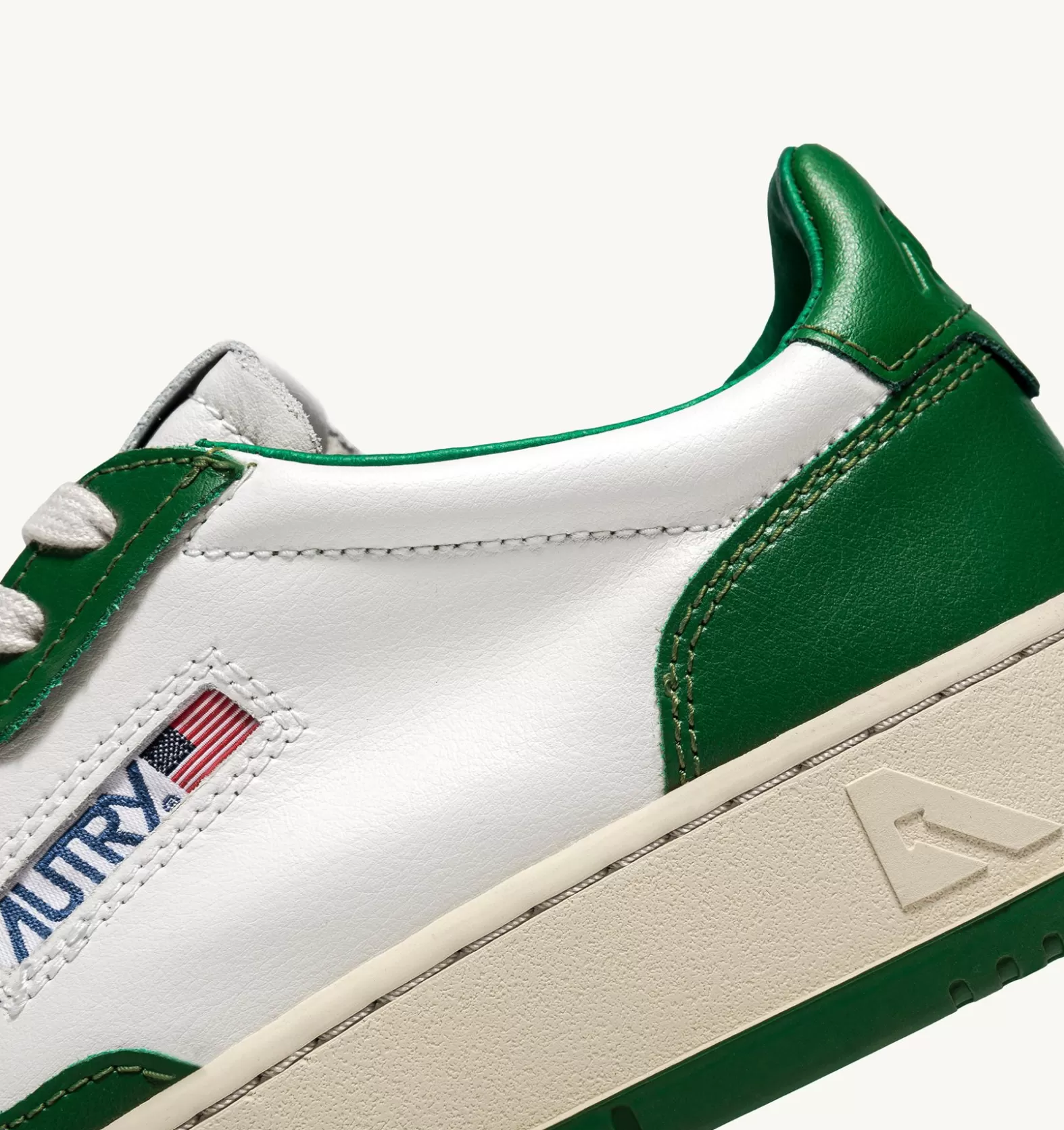 Medalist^AUTRY Medalist Low Sneakers In Two-Tone Leather Color White And Green