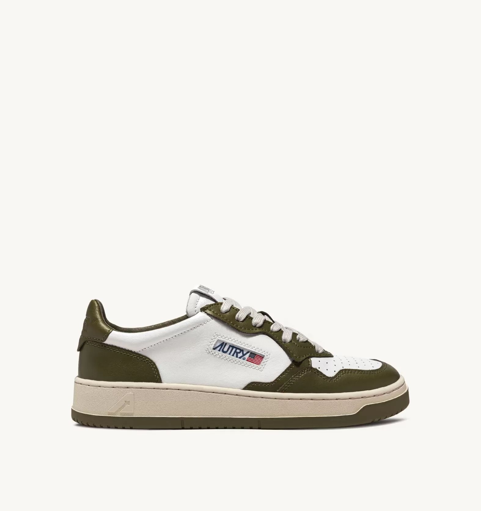 Medalist^AUTRY Medalist Low Sneakers In Two-Tone Leather Color White And Oliva