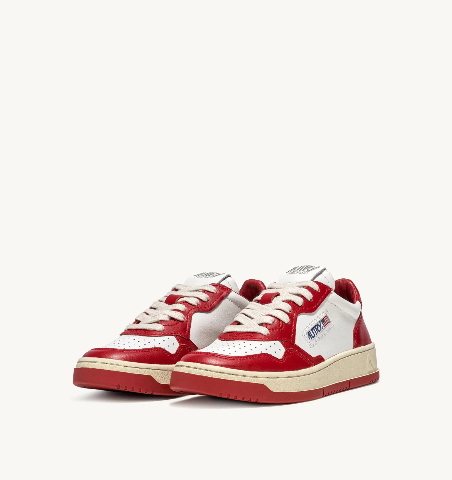 Medalist^AUTRY Medalist Low Sneakers In Two-Tone Leather Color White And Red