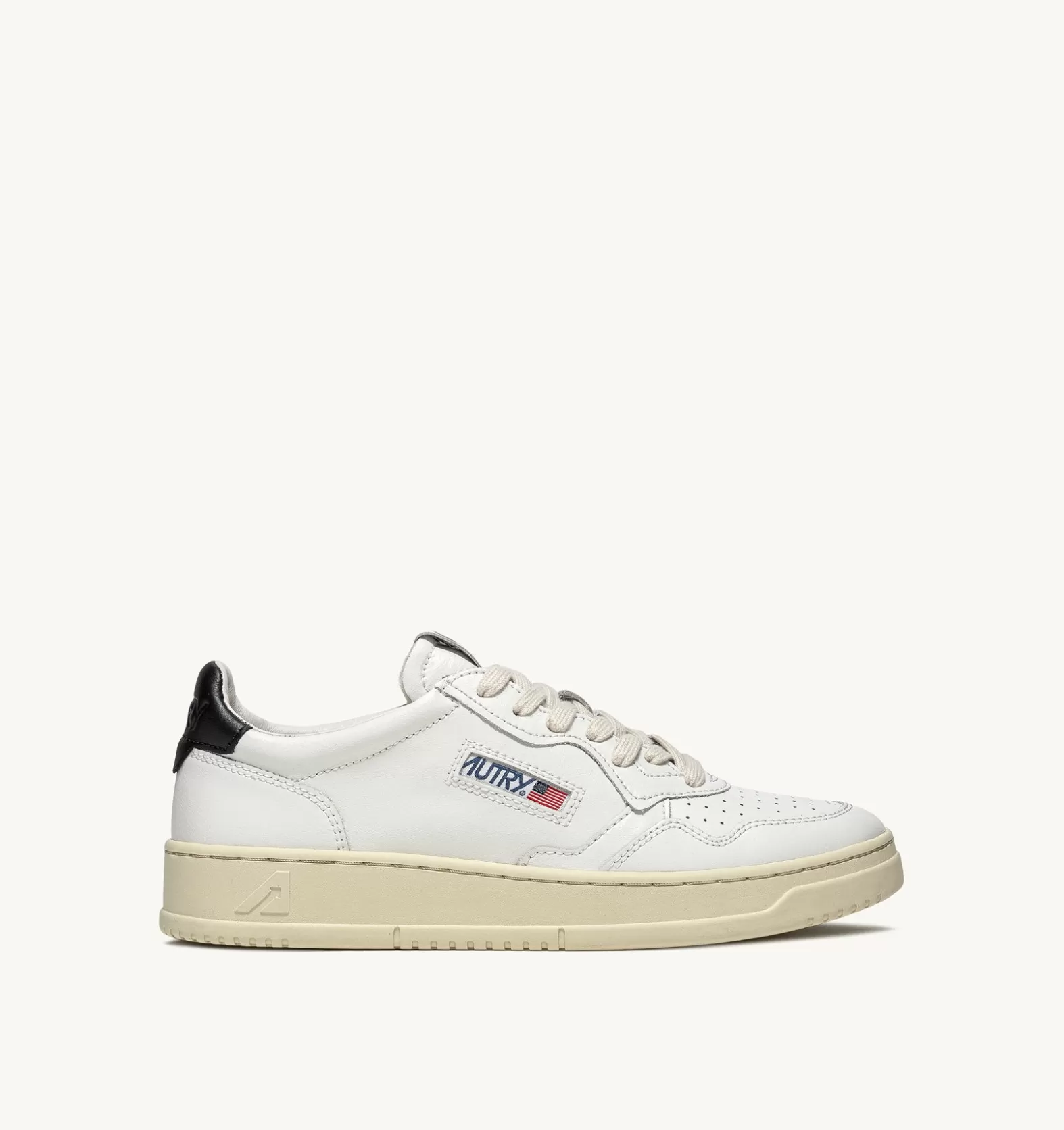 Medalist^AUTRY Medalist Low Sneakers In White And Black Leather