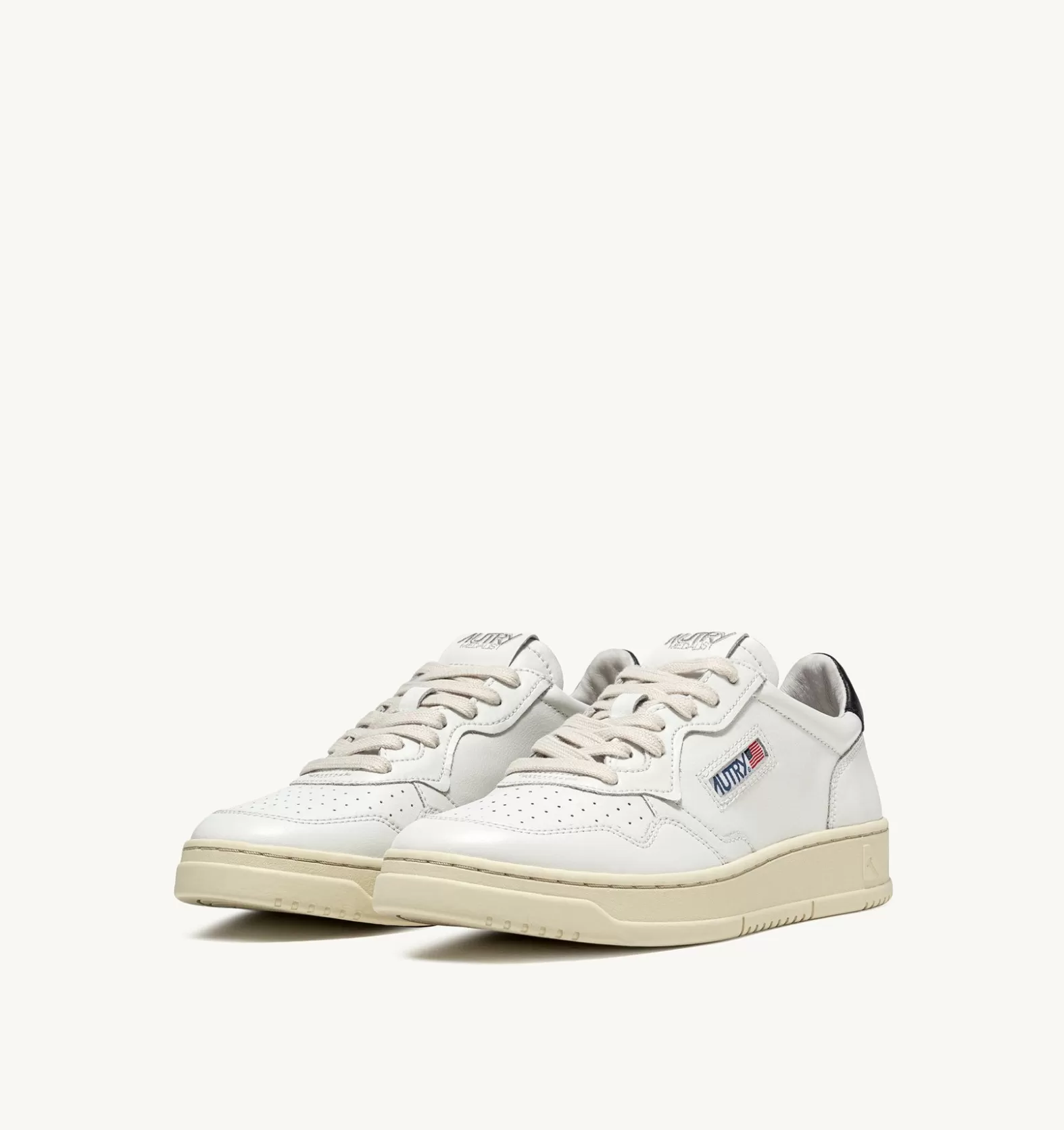 Medalist^AUTRY Medalist Low Sneakers In White And Black Leather
