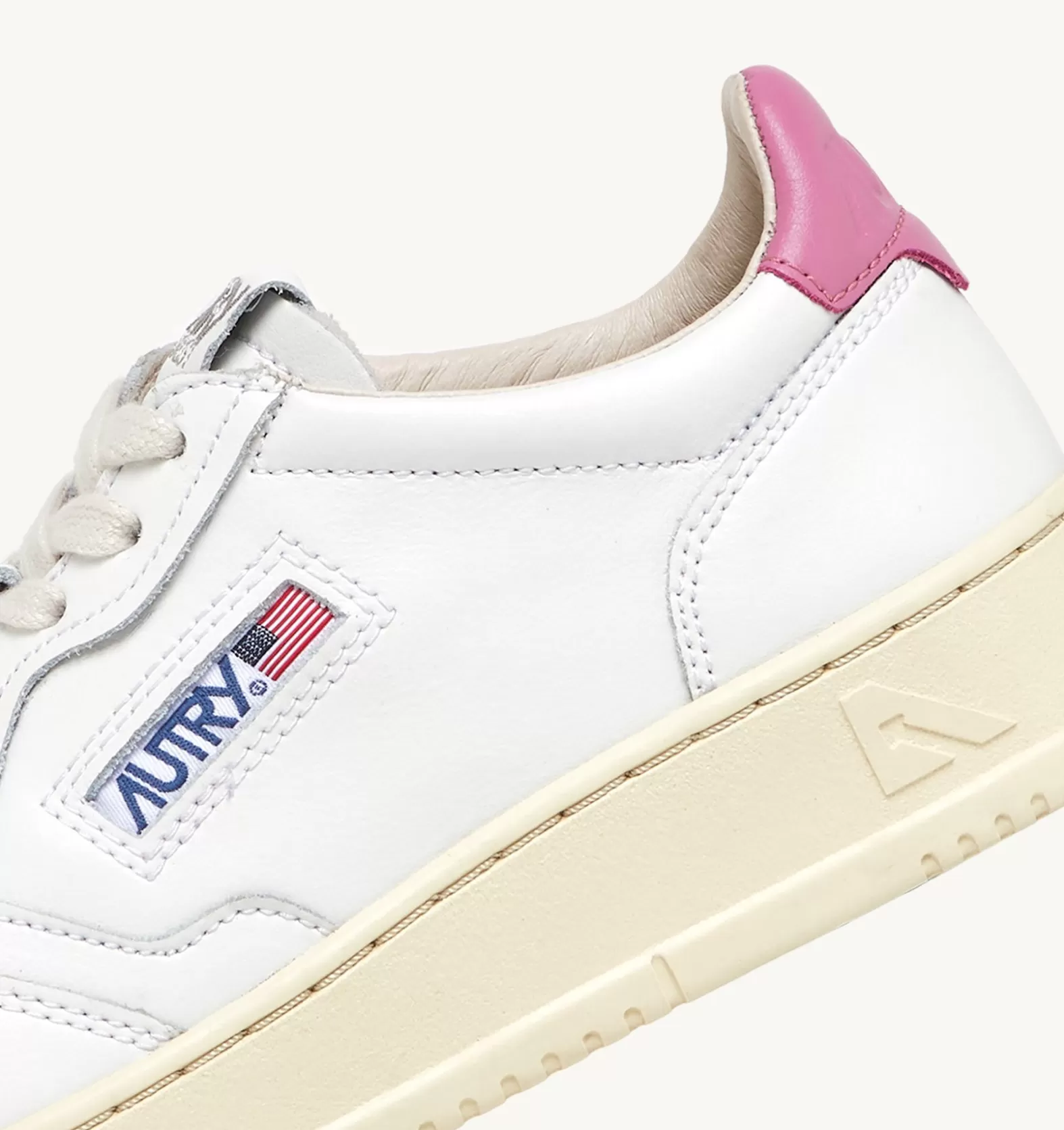 Medalist^AUTRY Medalist Low Sneakers In White And Pink Leather