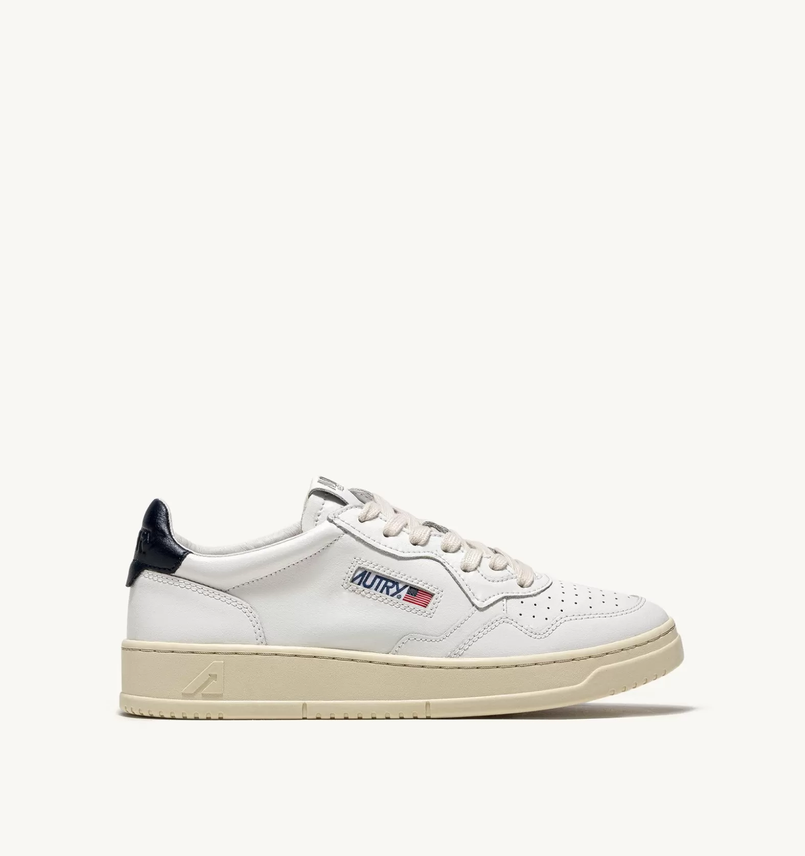 Medalist^AUTRY Medalist Low Sneakers In White And Space Leather