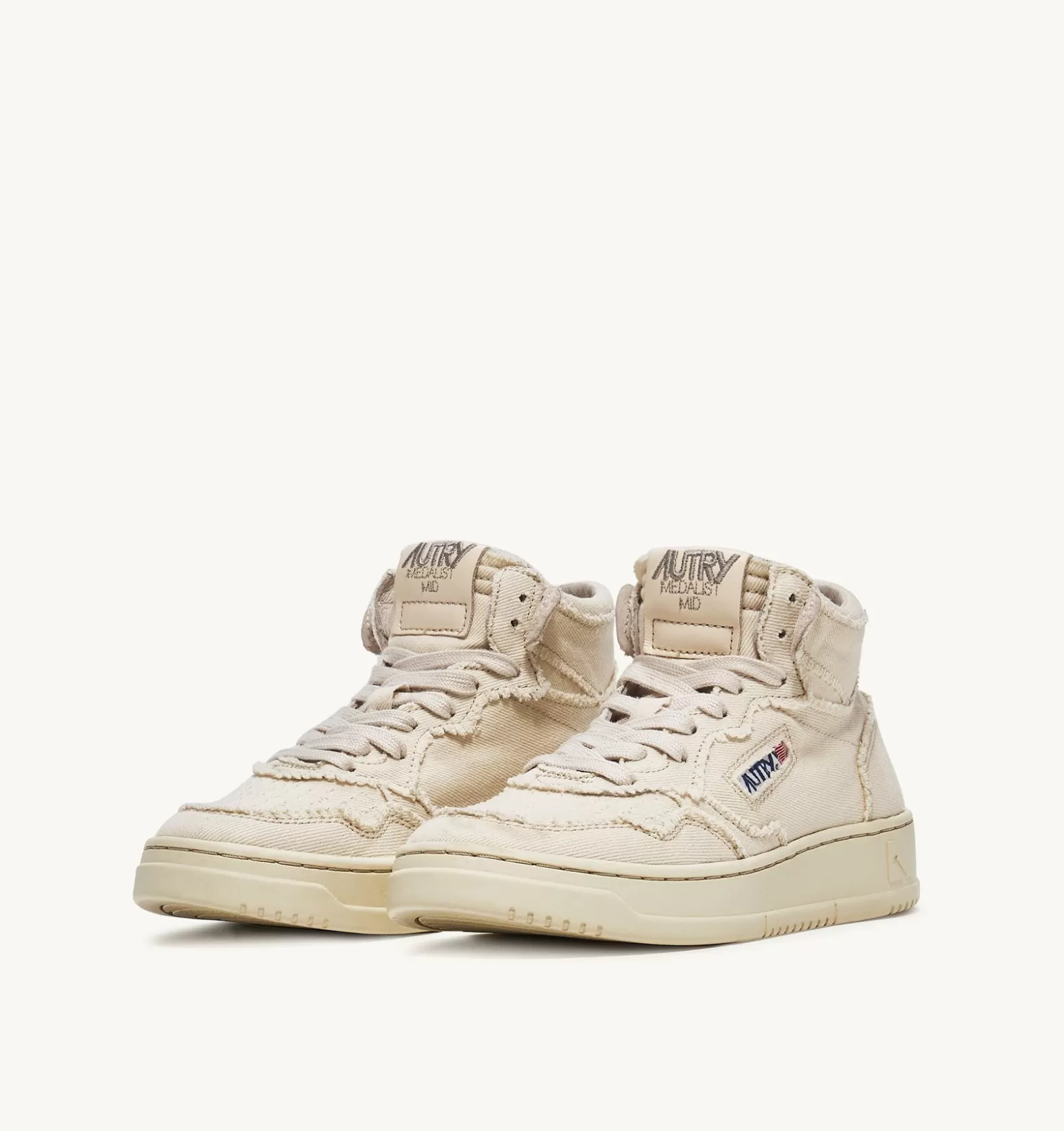 Medalist^AUTRY Medalist Mid Sneakers In Denim Color Ivory White