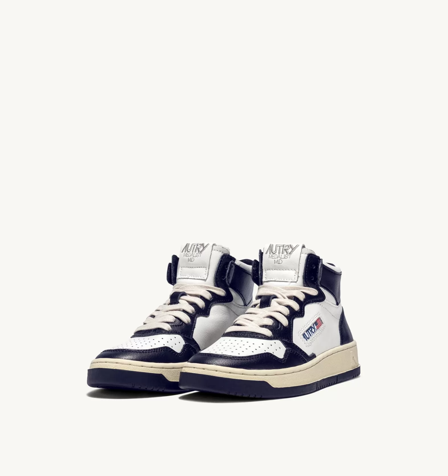 Medalist^AUTRY Medalist Mid Sneakers In Leather Bianca And Blue