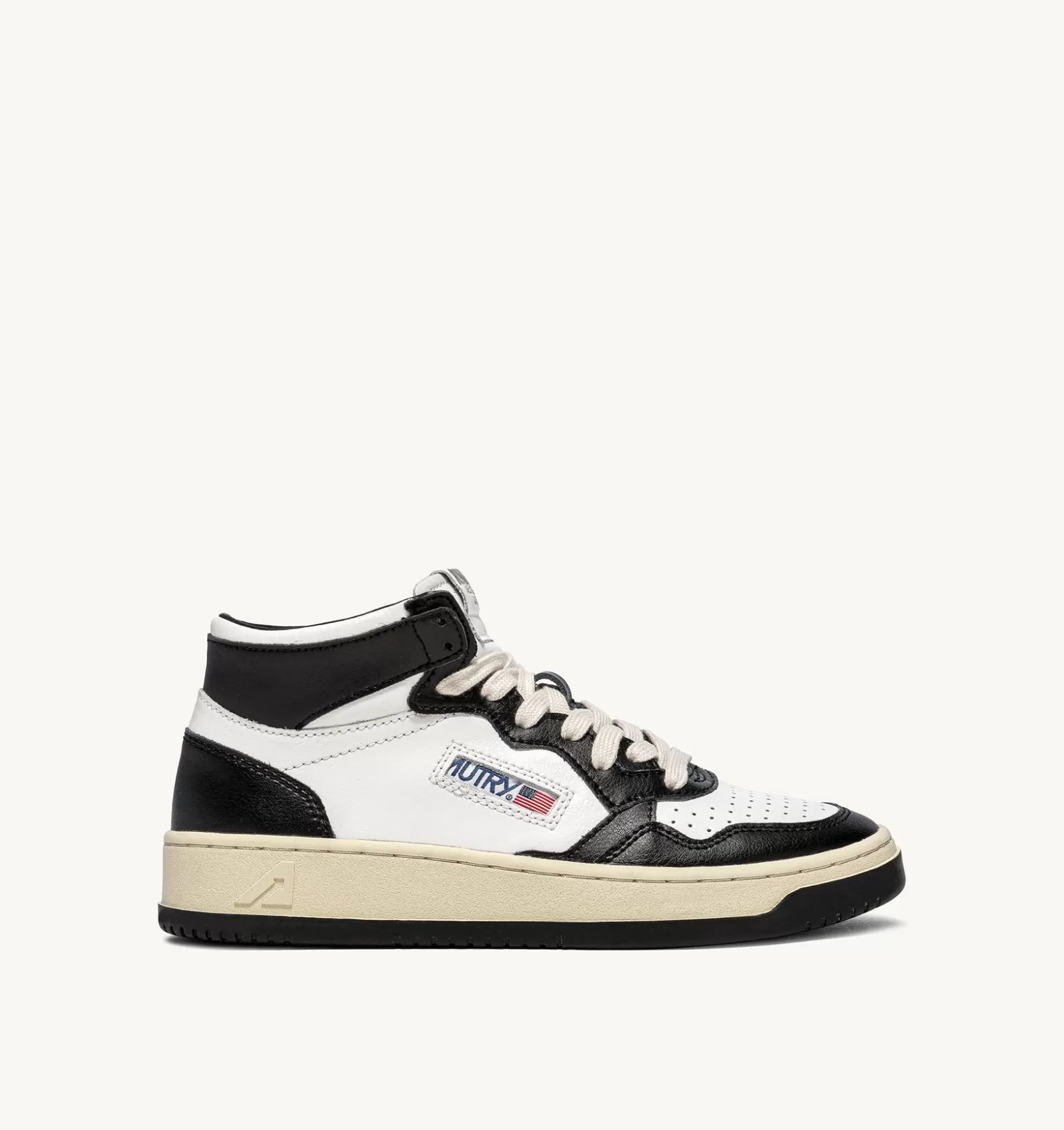 Medalist^AUTRY Medalist Mid Sneakers In Two-Tone Leather Color White And Black