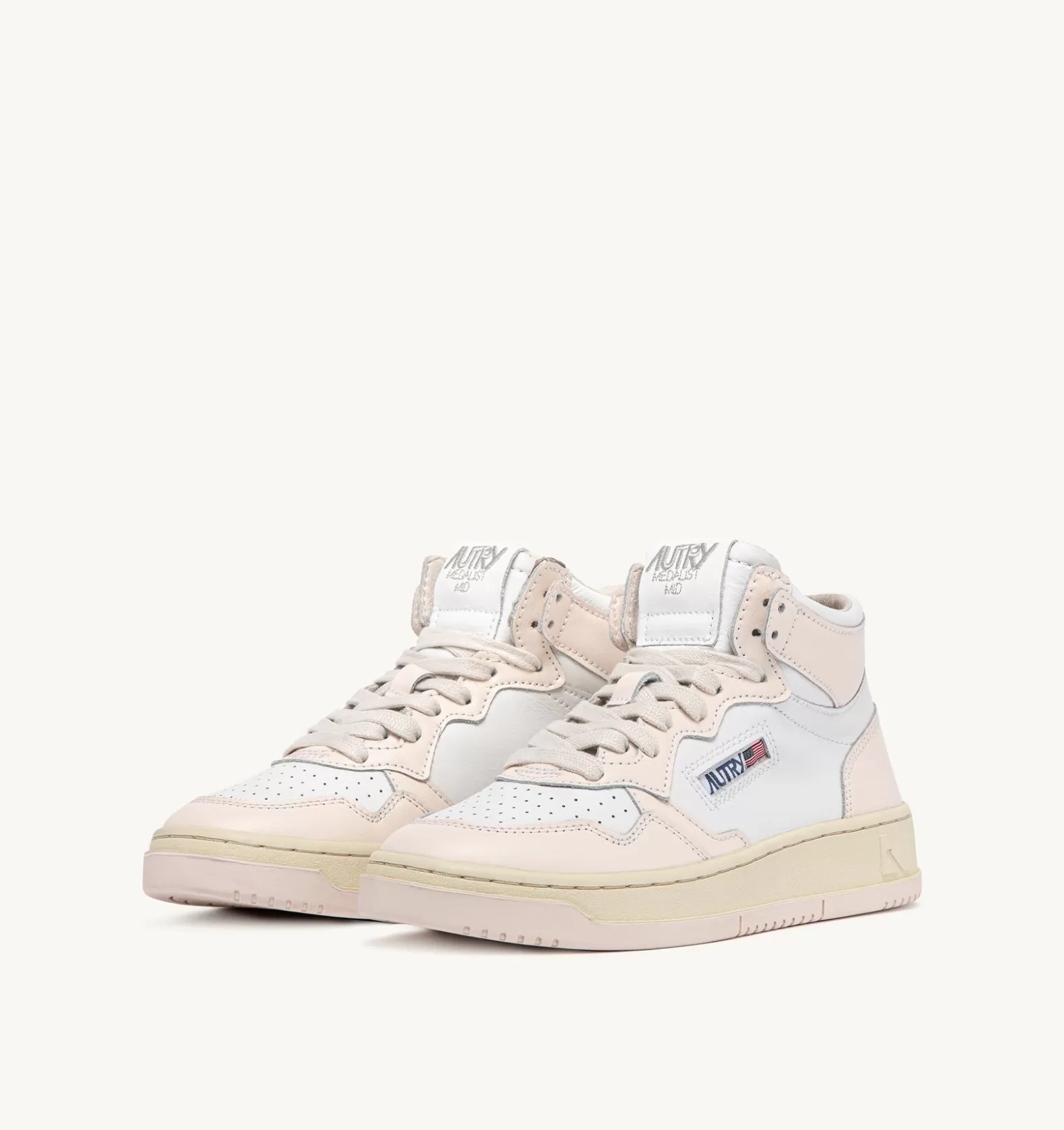 Medalist^AUTRY Medalist Mid Sneakers In White And Pink Leather