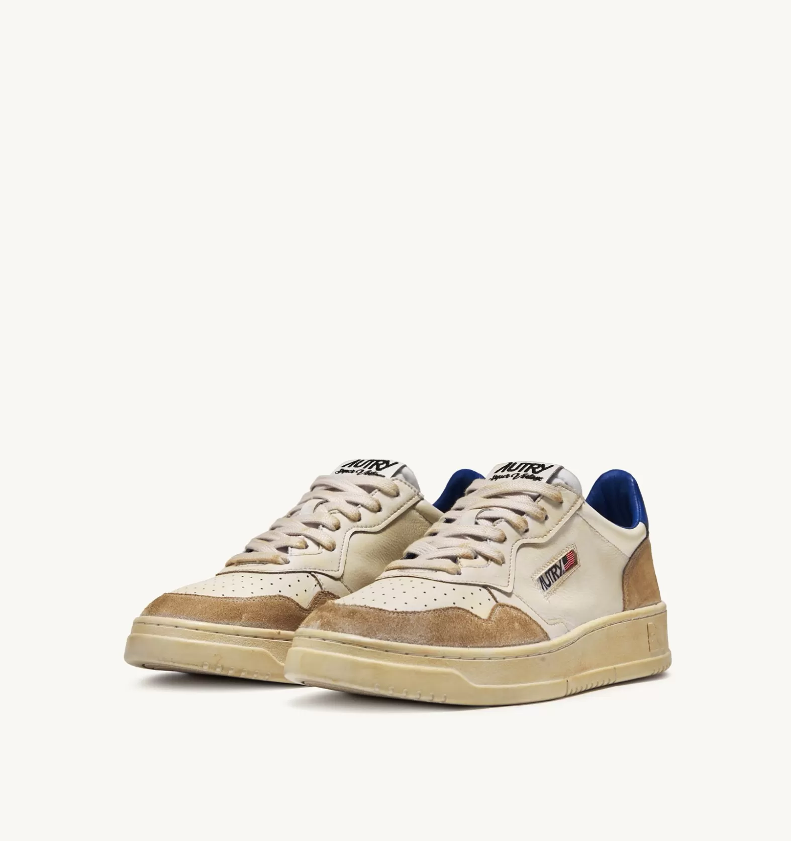 Super Vintage^AUTRY Medalist Super Vintage Low Sneakers In Yellowing-Effect Leather Color White And Blue