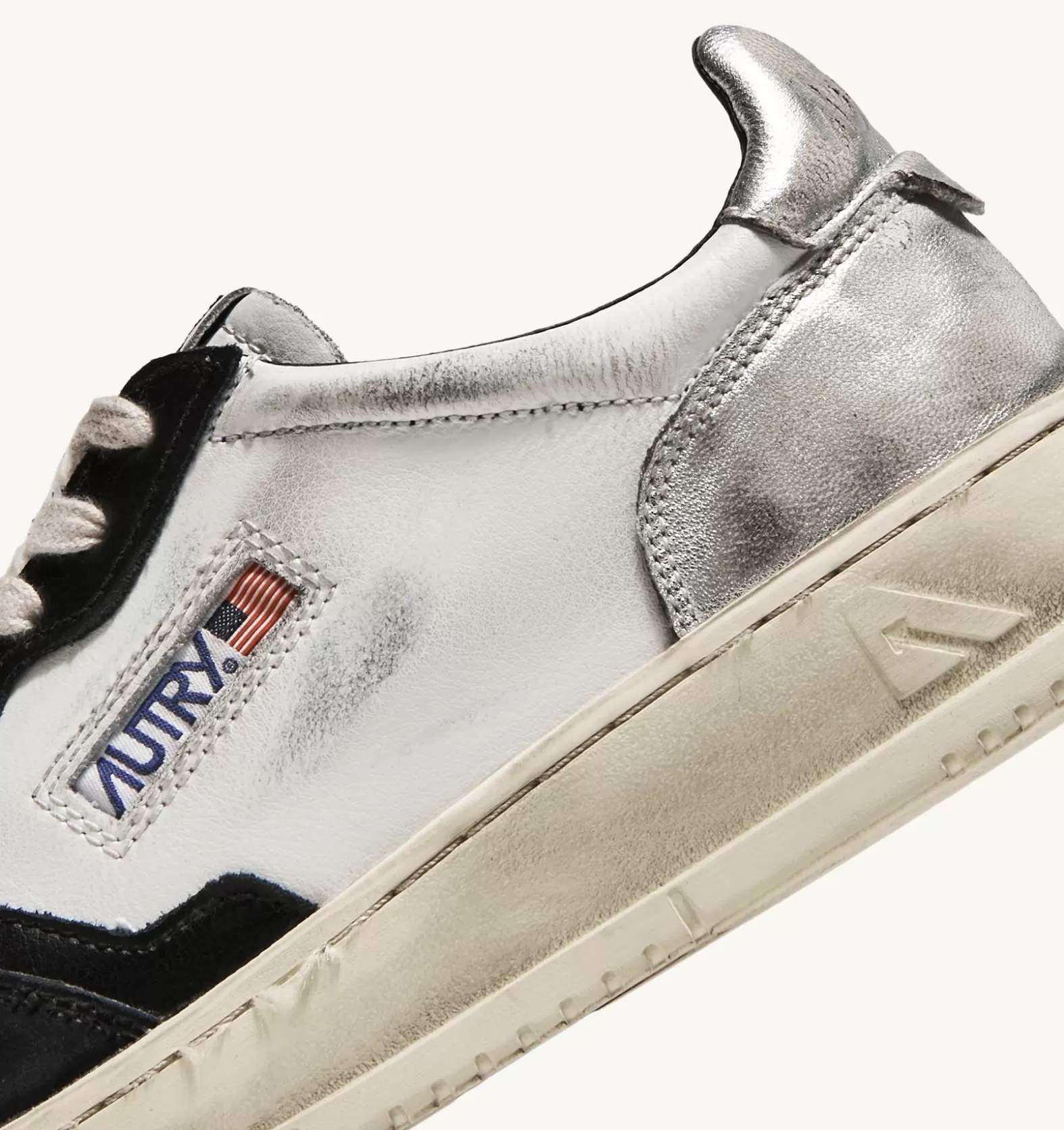 Super Vintage^AUTRY Super Vintage Low Sneakers In Leather Color White Black And Silver