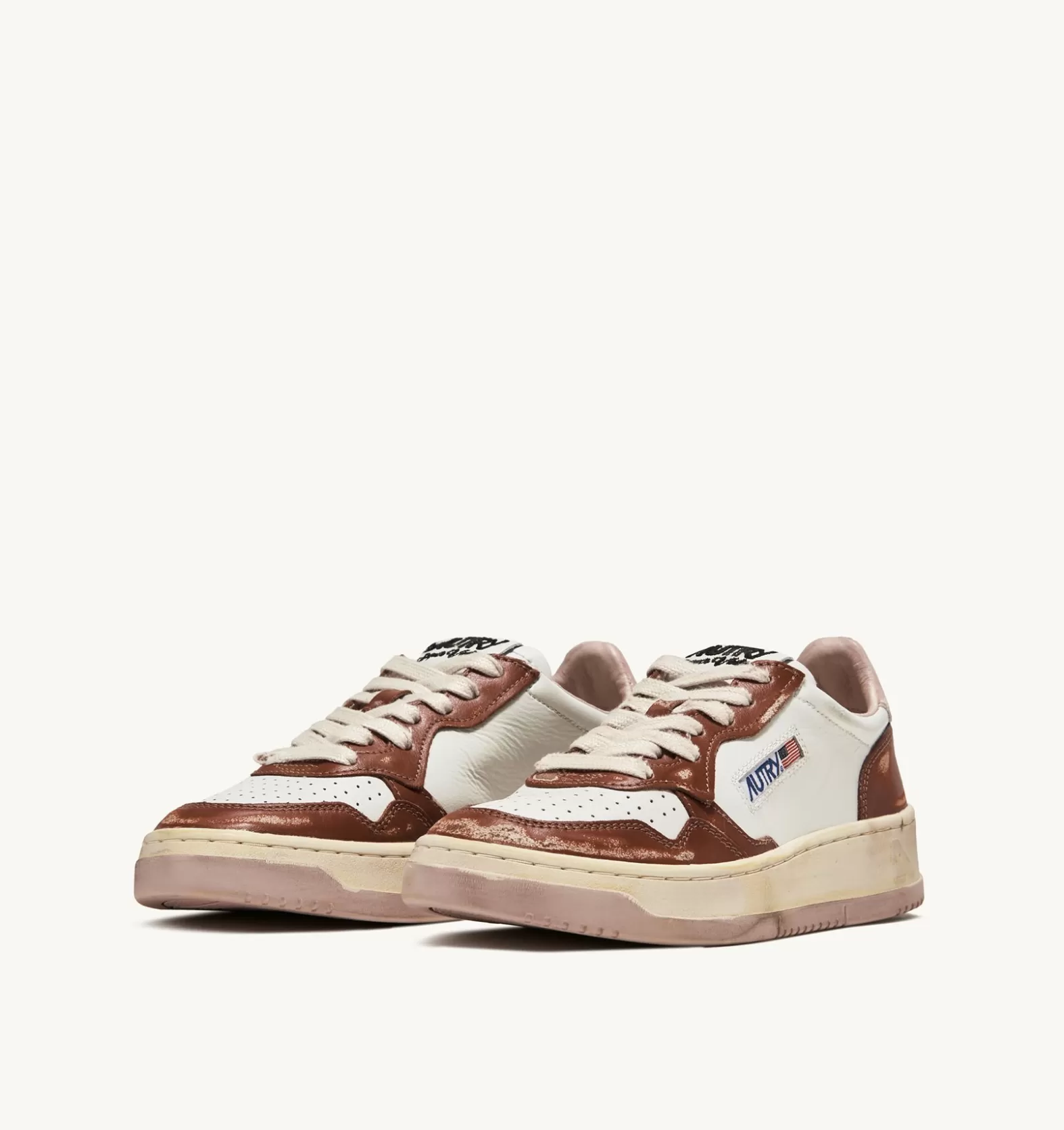 Medalist^AUTRY Super Vintage Low Sneakers In Leather Color White Brown And Pink
