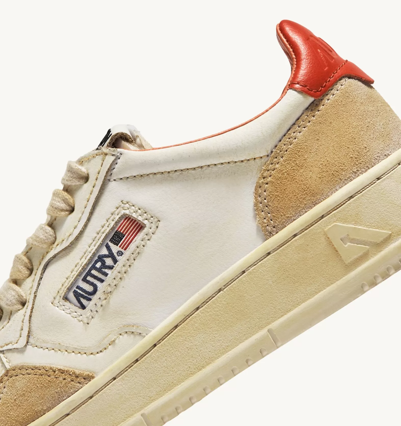 Super Vintage^AUTRY Super Vintage Low Sneakers In Yellowing Effect Leather Color White And Orange