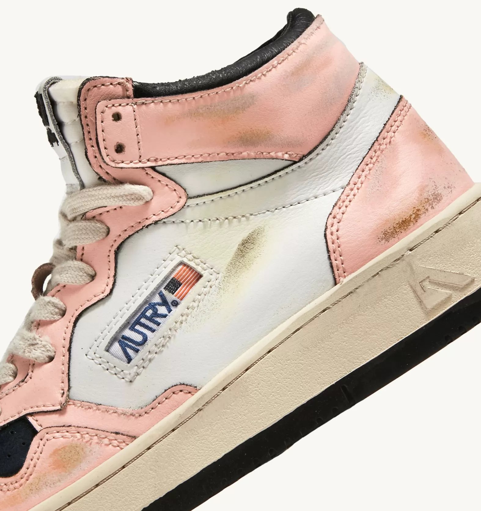 Super Vintage^AUTRY Super Vintage Mid Medalist Sneakers In White And Pink Leather