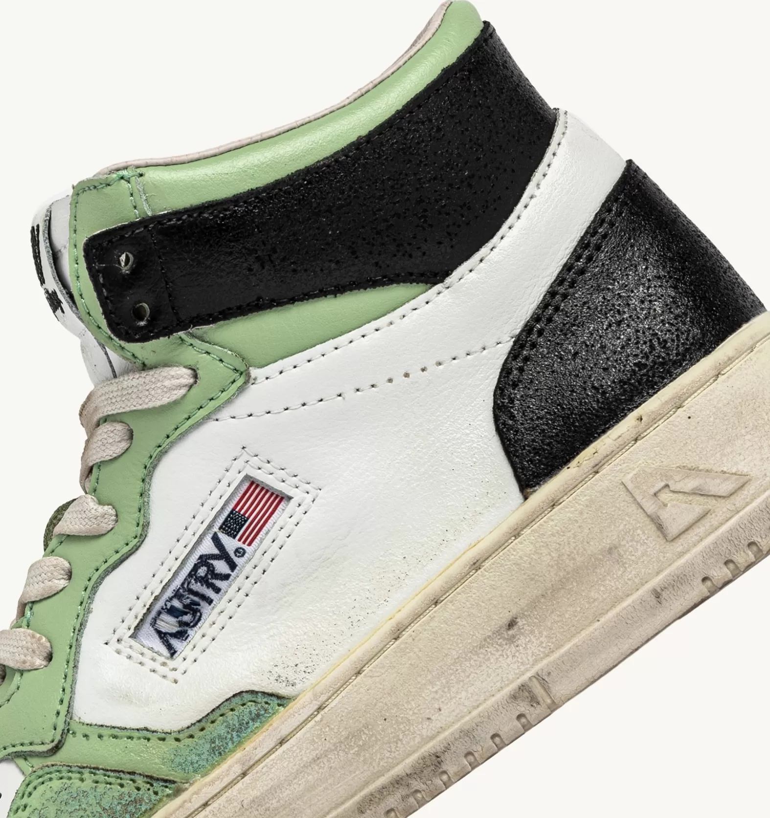 Super Vintage^AUTRY Super Vintage Mid Sneakers In Leather Color White Nile And Blue