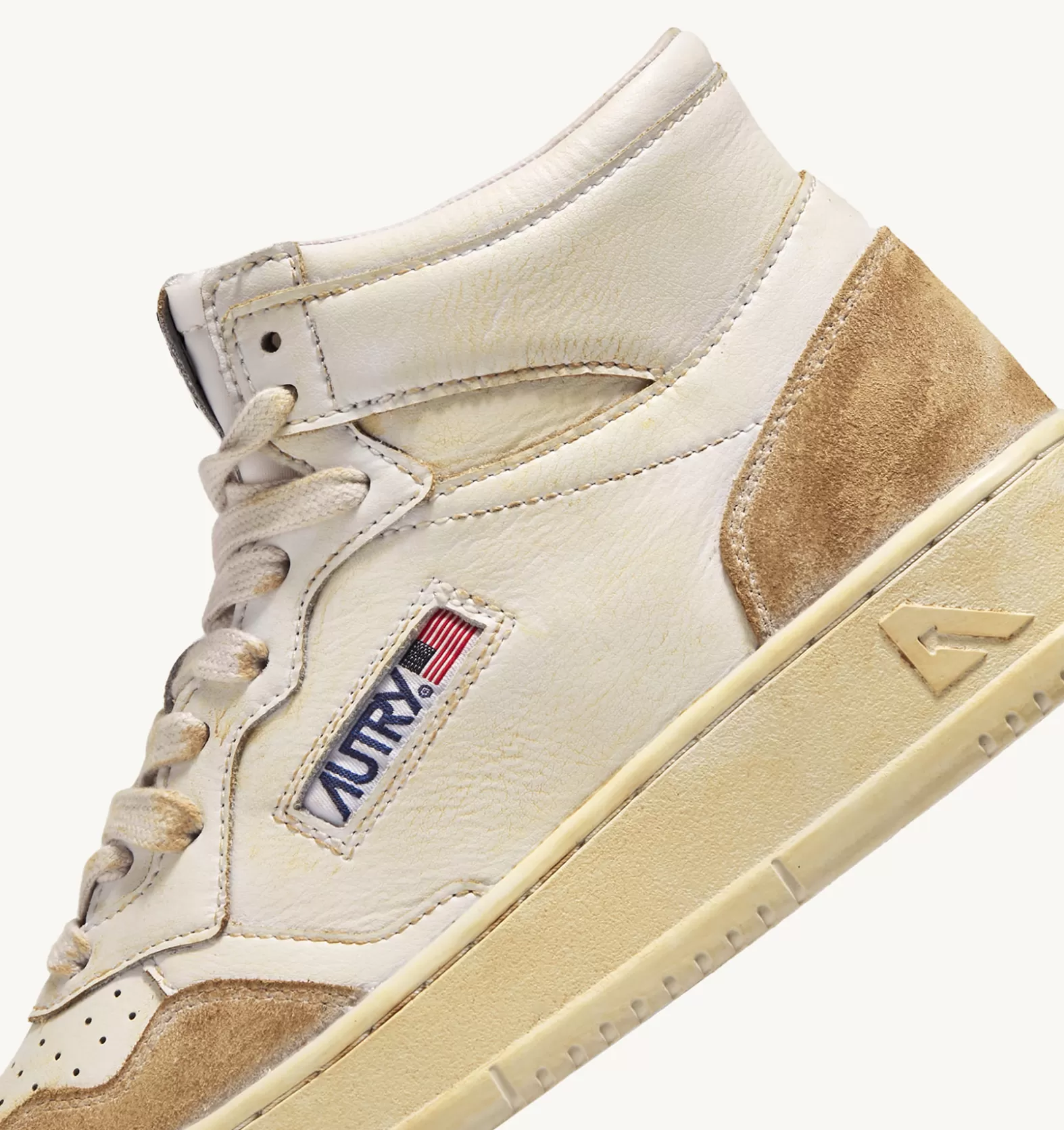 Super Vintage^AUTRY Super Vintage Mid Sneakers In Yellowing Effect Leather Color White