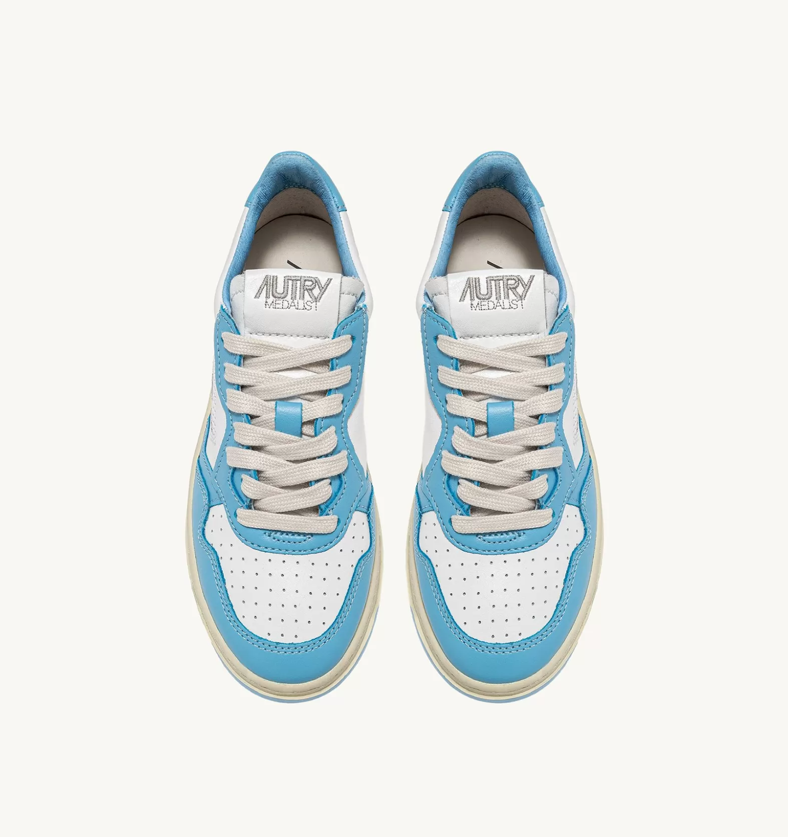 Medalist^AUTRY Two-Tone Medalist Low Sneakers In Leather Color White And Sea Blue