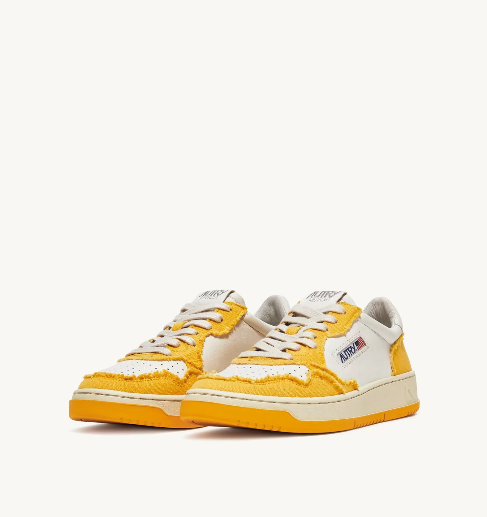 Medalist^AUTRY Two-Tone Medalist Low Sneakers In Soft Goatskin And Frayed Canvas Color White And Mango
