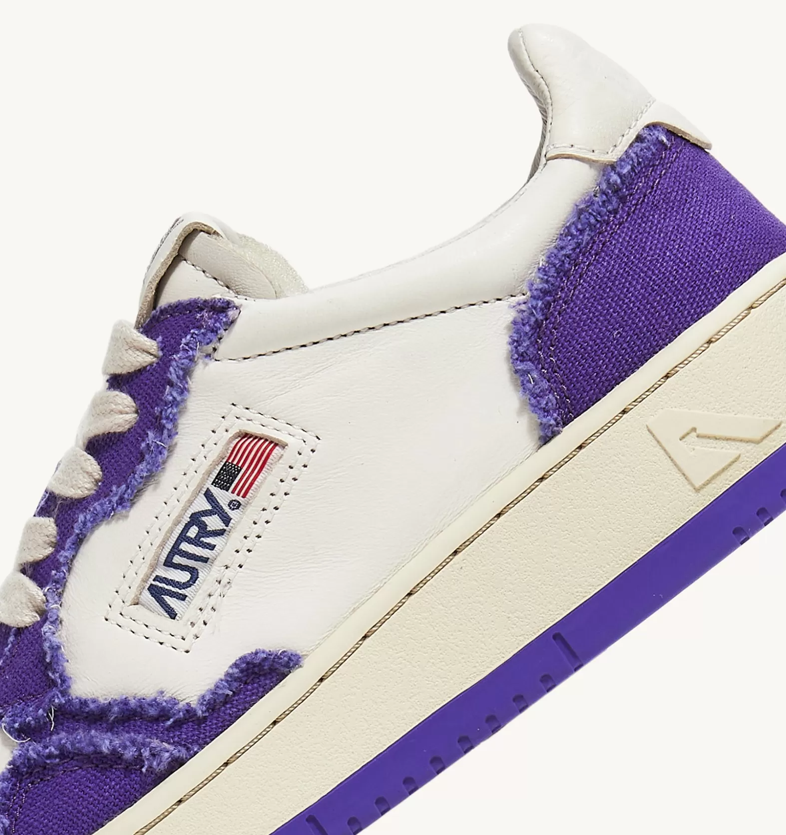 Medalist^AUTRY Two-Tone Medalist Low Sneakers In Soft Goatskin And Frayed Canvas Color White And Violet