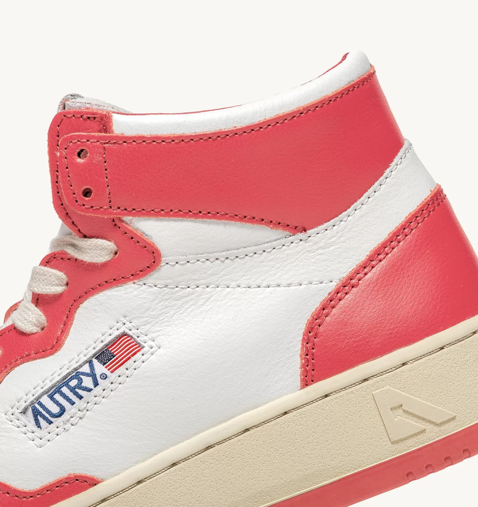 Medalist^AUTRY Two-Tone Medalist Mid Sneakers In Leather Color White And Lobster