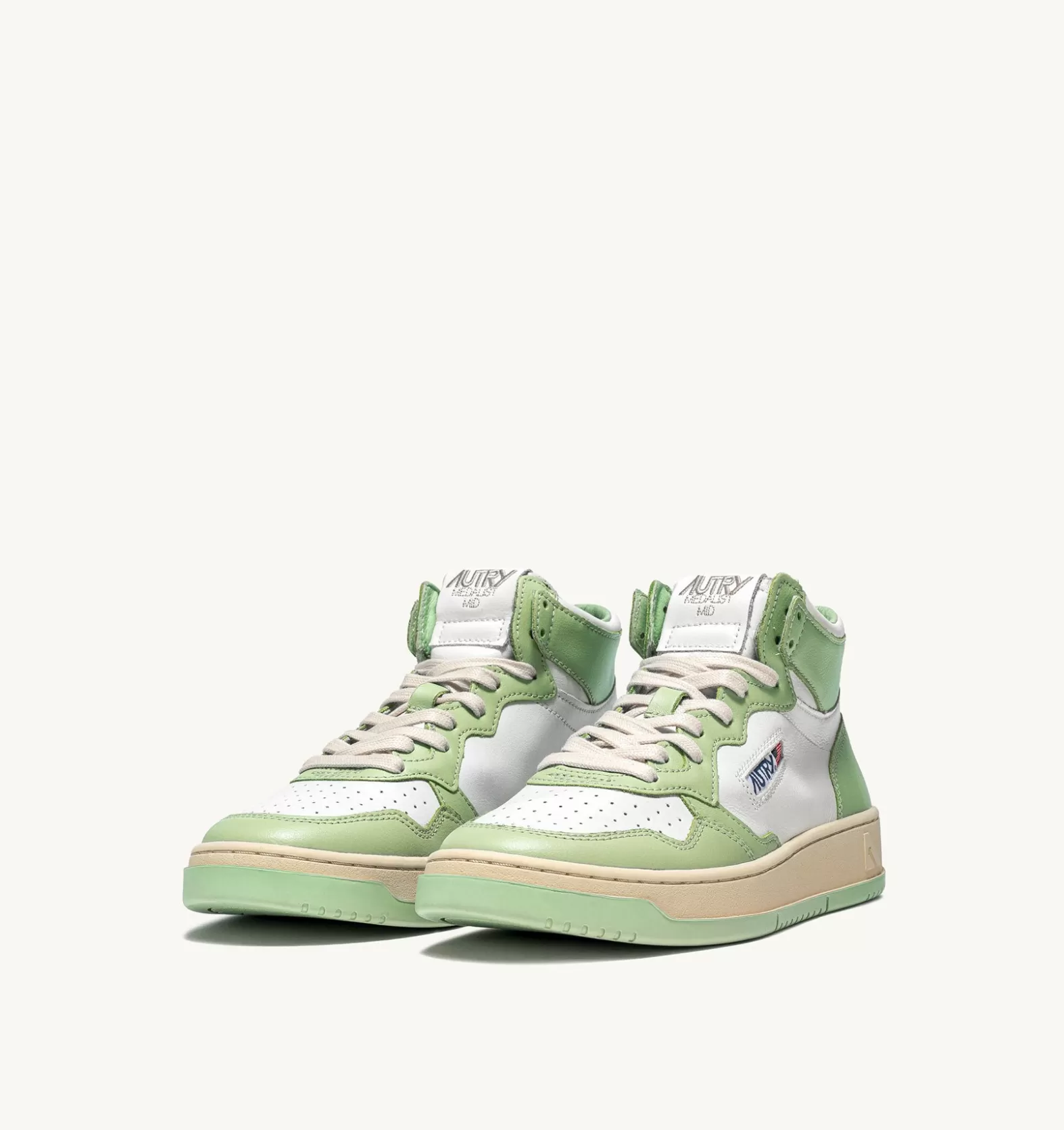 Medalist^AUTRY Two-Tone Medalist Mid Sneakers In Leather Color White And Nile Green