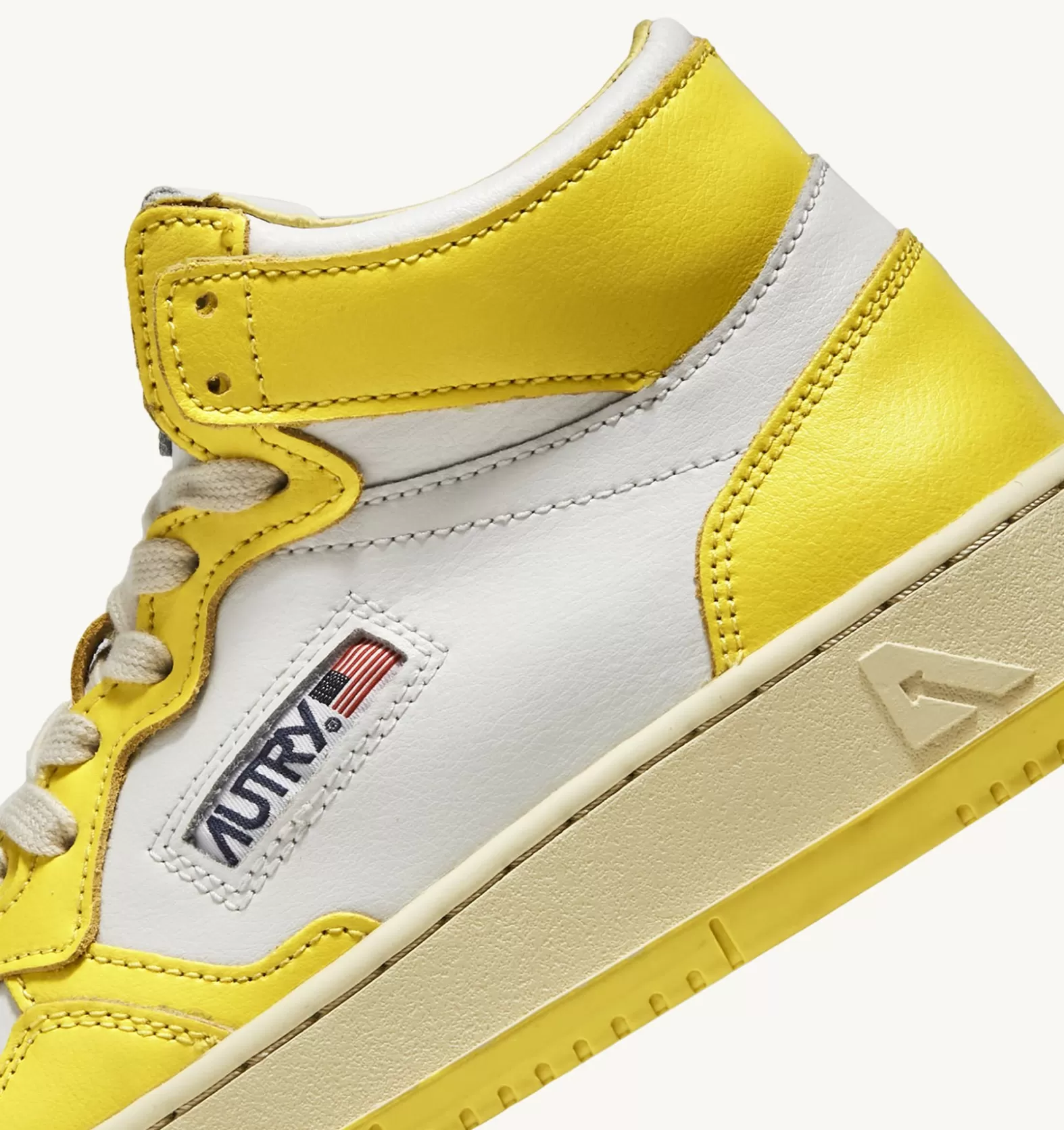 Medalist^AUTRY Two-Tone Medalist Mid Sneakers In Leather Color White And Yellow